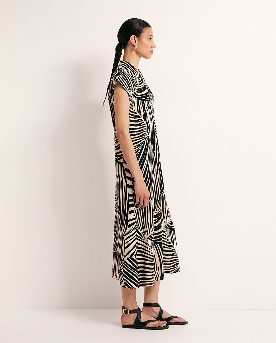 Vestido Tipo Túnica com Textura Preto-2
