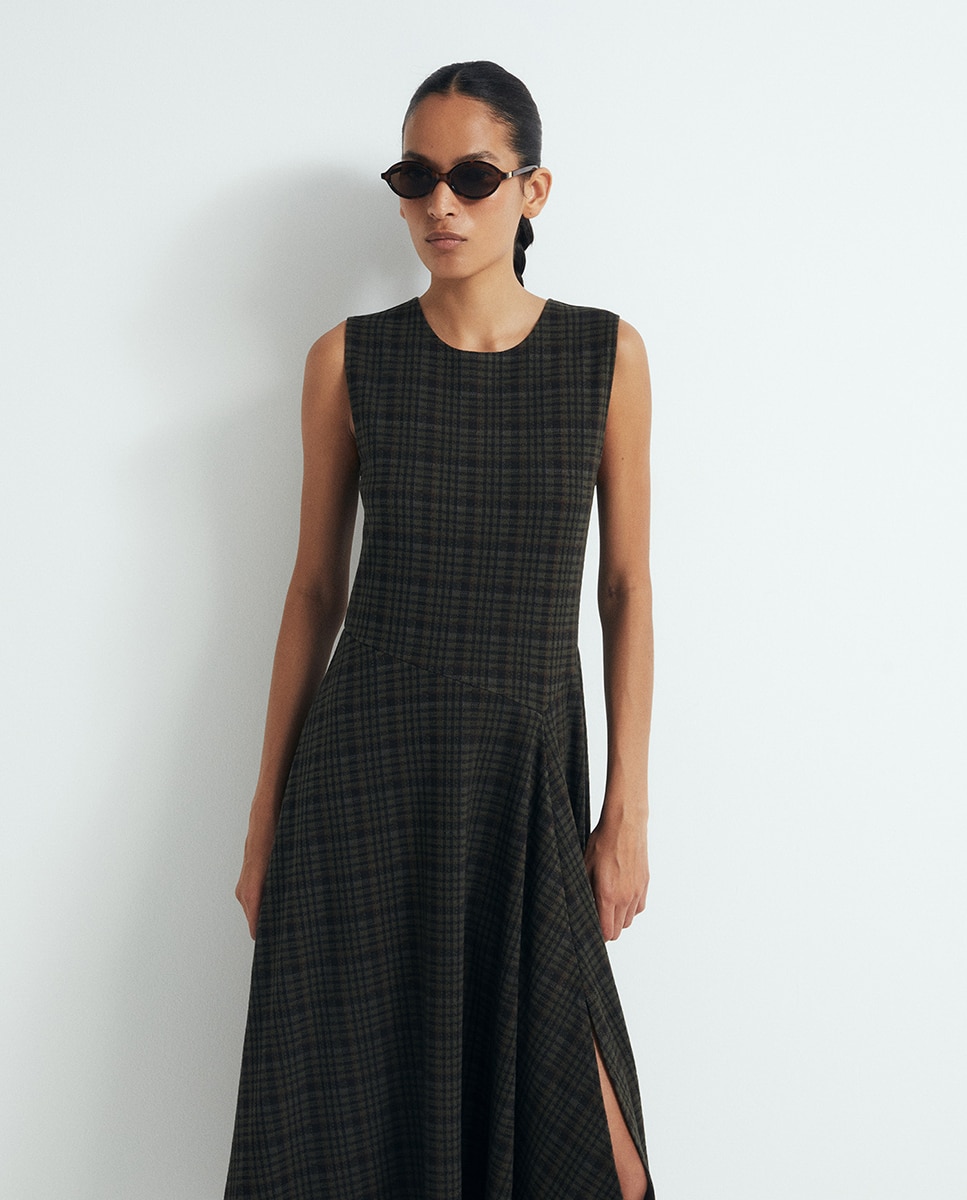 Vestido midi aos quadrados 530 Verde Escuro-2