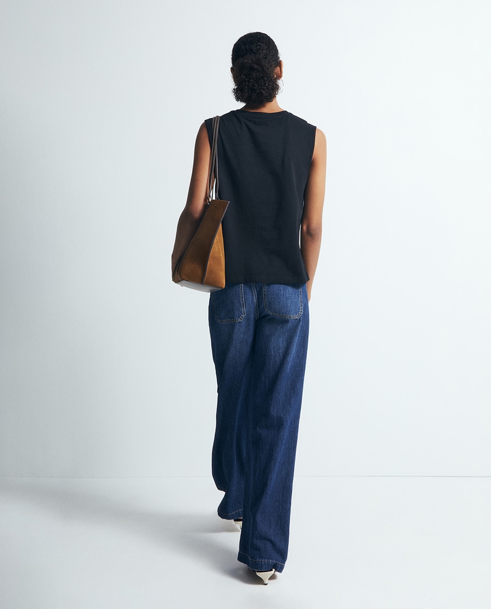 T-shirt lisa Preto-4