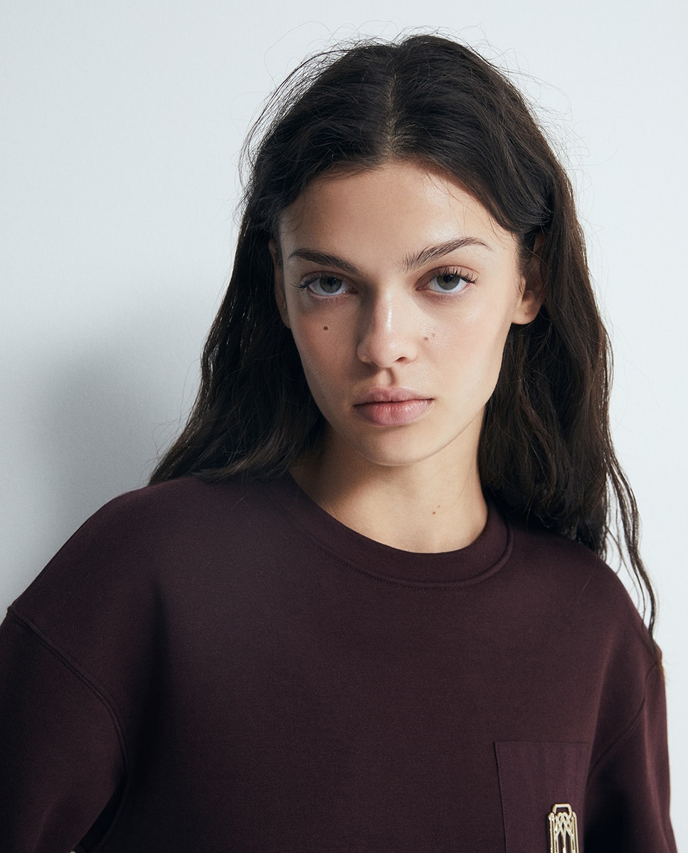 Sweatshirt com Peça Metálica 291 Beringela-3