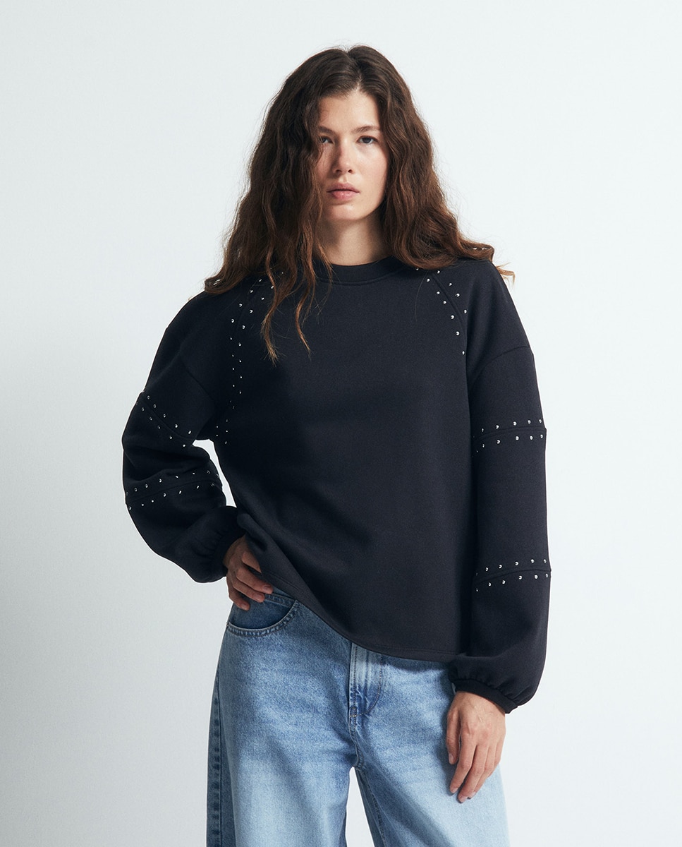Imagem 0 de Sweatshirt com Tachas