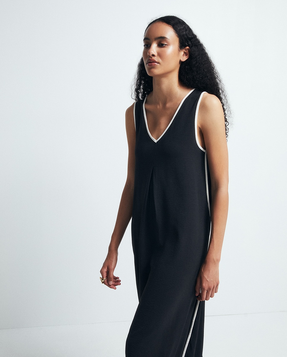 Vestido com Contrastes Preto-2