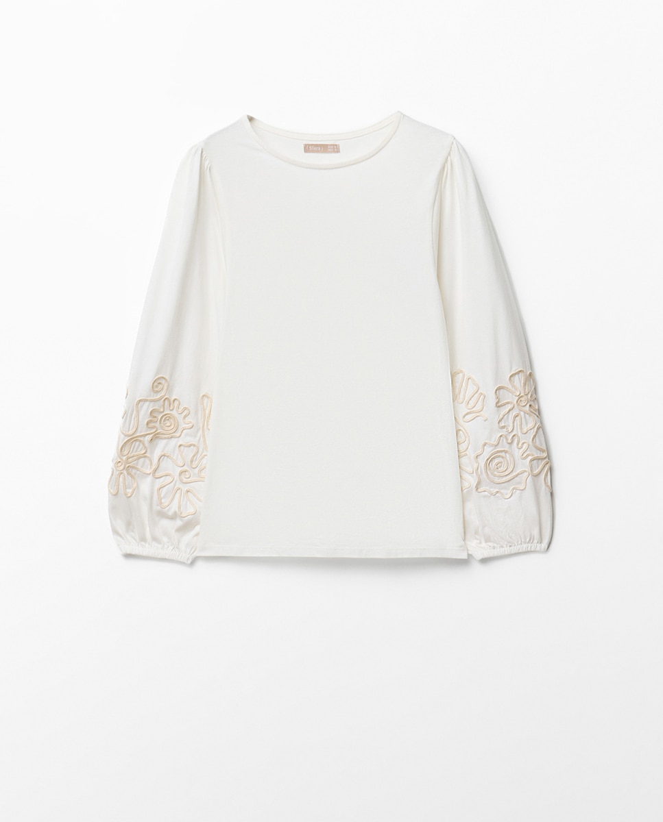T-shirt Bordada Branco-marfim-5