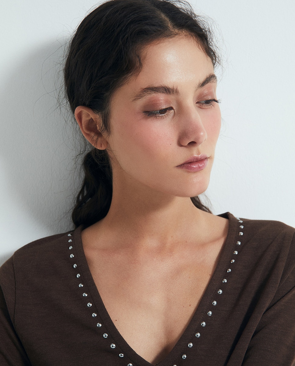 Camiseta soft pico tachas - Sfera - Chocolate Chocolate-3
