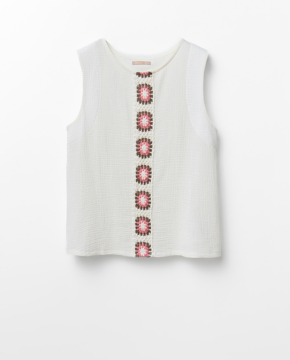 T-shirt com Detalhe de Crochet Branco-5