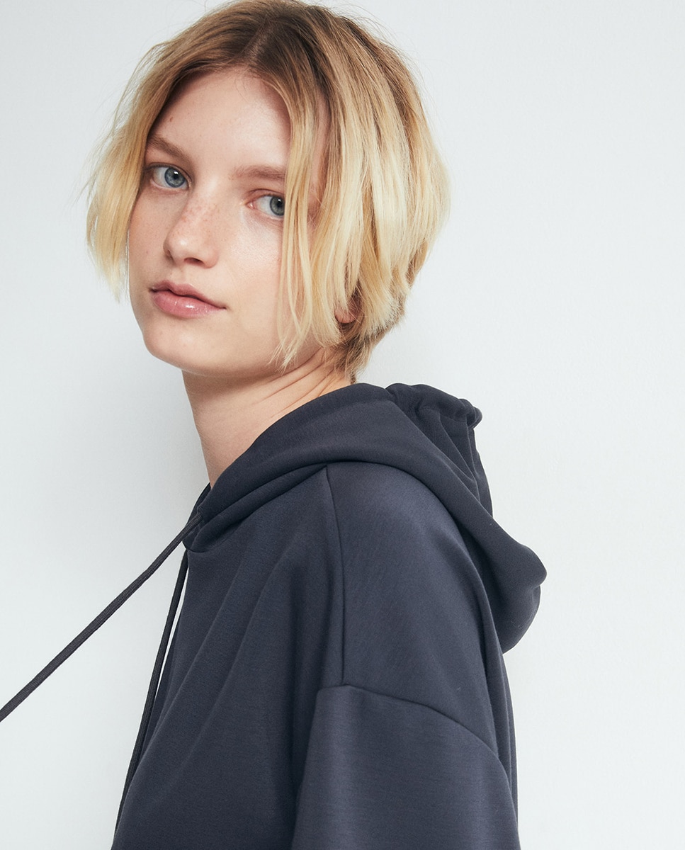 Sweatshirt Soft Touch com Capuz Chumbo-2