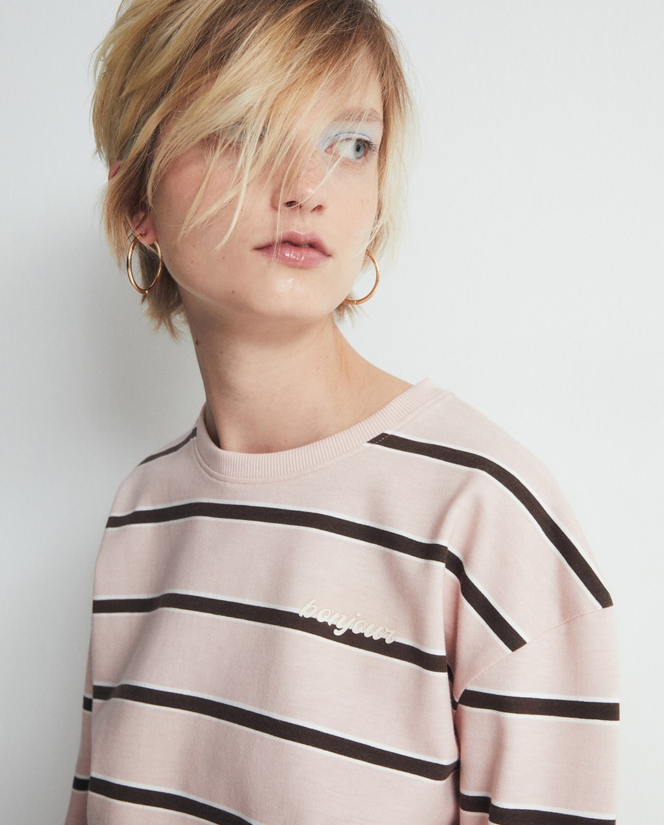 Sweatshirt Básica com Decote Redondo 200 Rosa-2