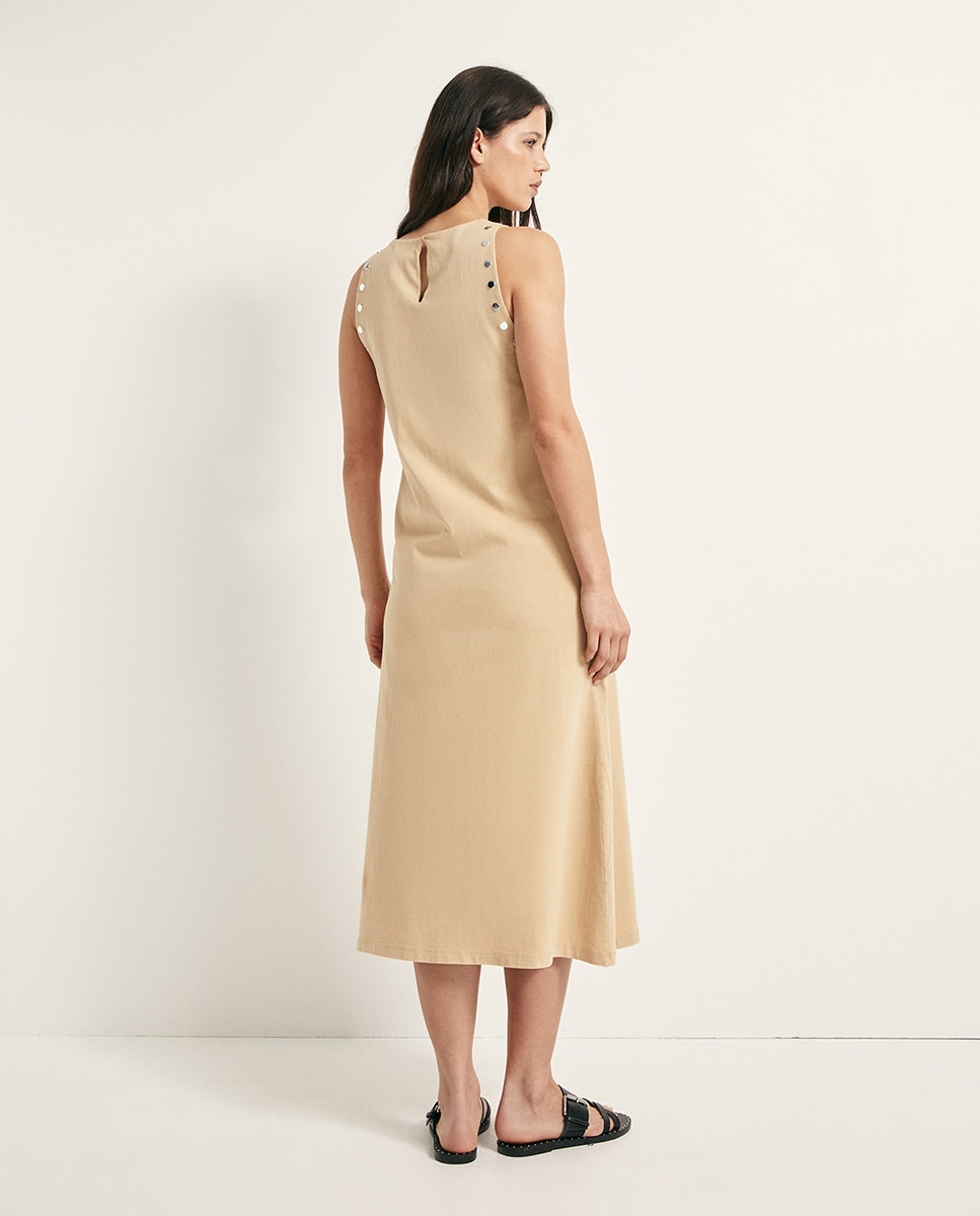 Vestido com Tachas 370 Ocre-4