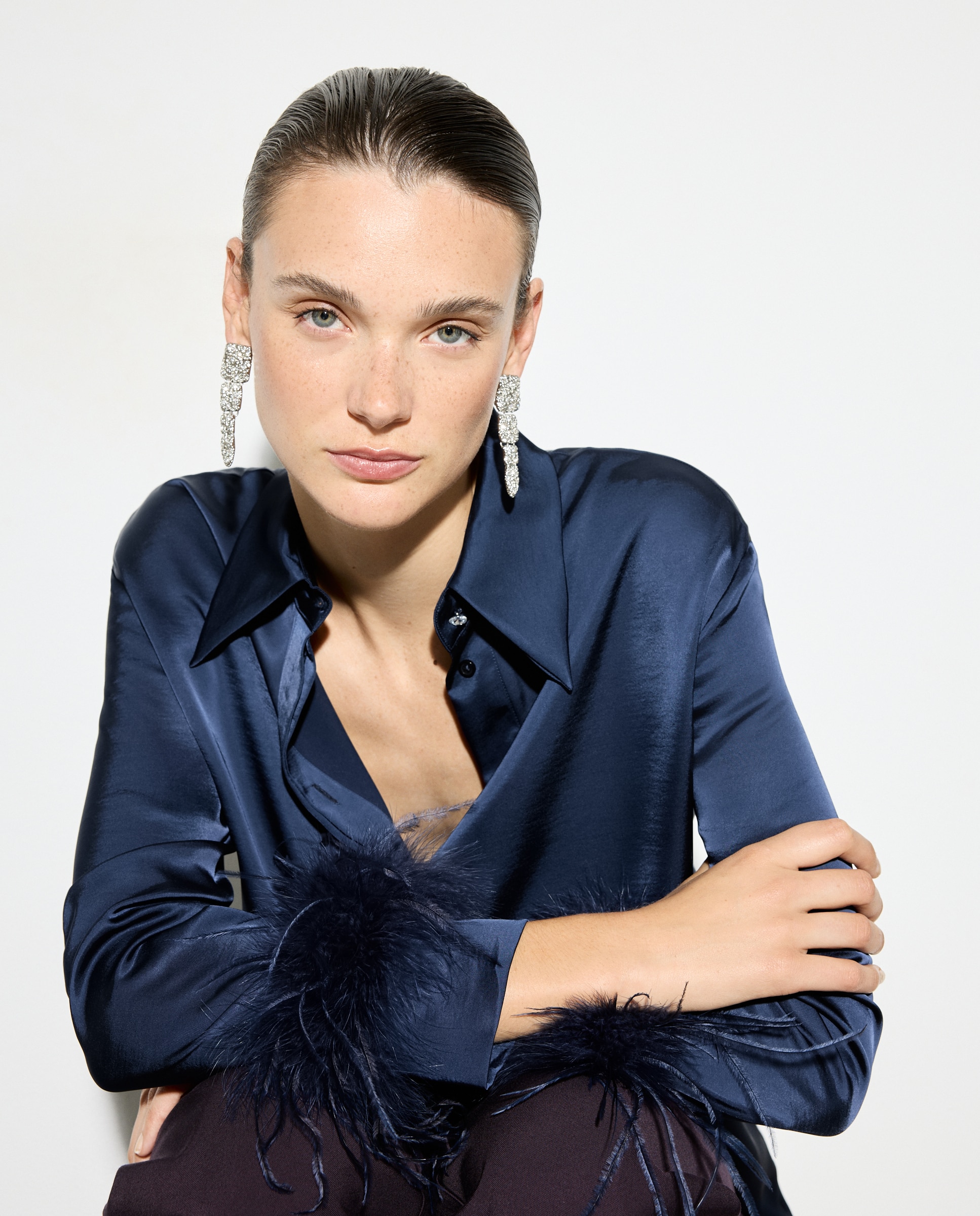 Blusa Lisa de Manga Comprida Chumbo-1