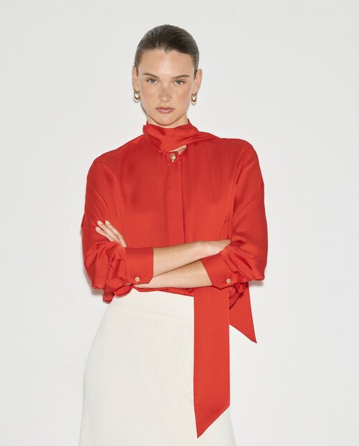 Imagem 0 de Blusa Lisa de Manga Comprida