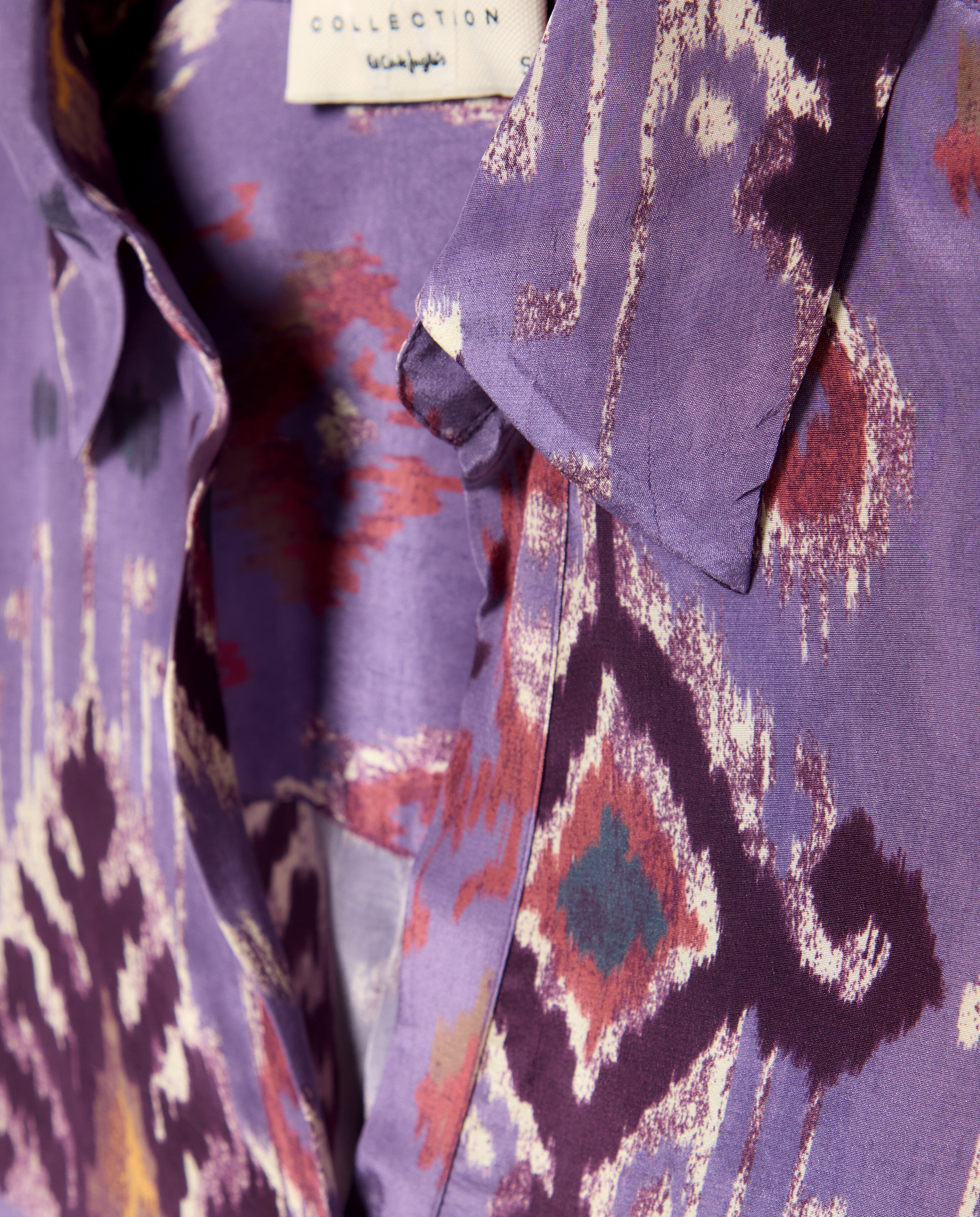 Blusa em Crepe com Estampado Ikat Roxo-5