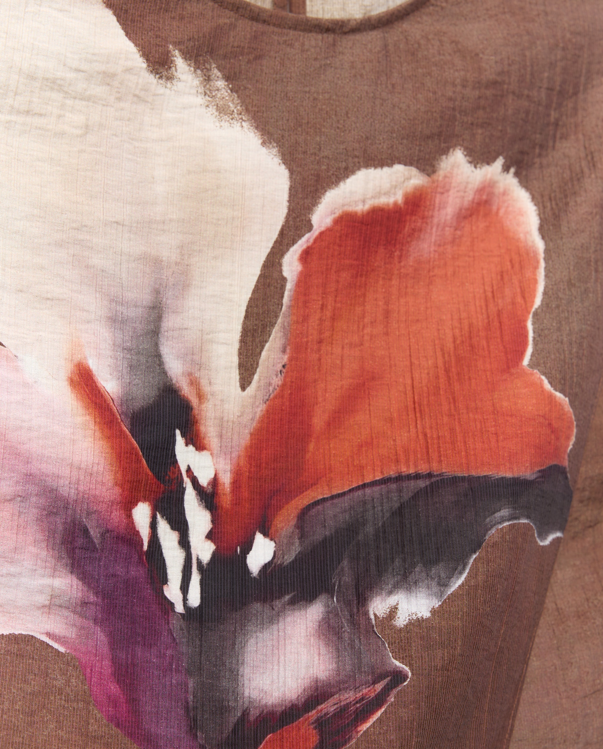 Top sem Mangas com Estampado Floral Posicional Castanho-5
