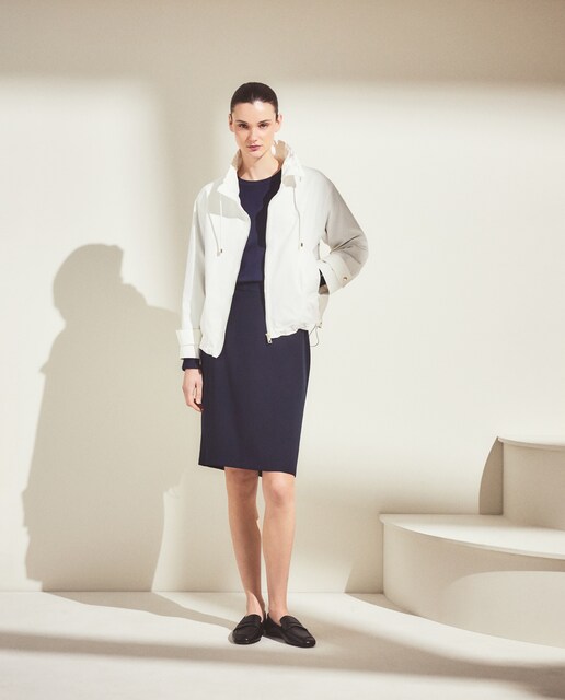 Imagem 0 de Saia direita curta básica