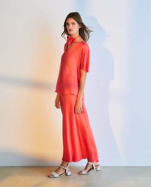 Falda midi satinada