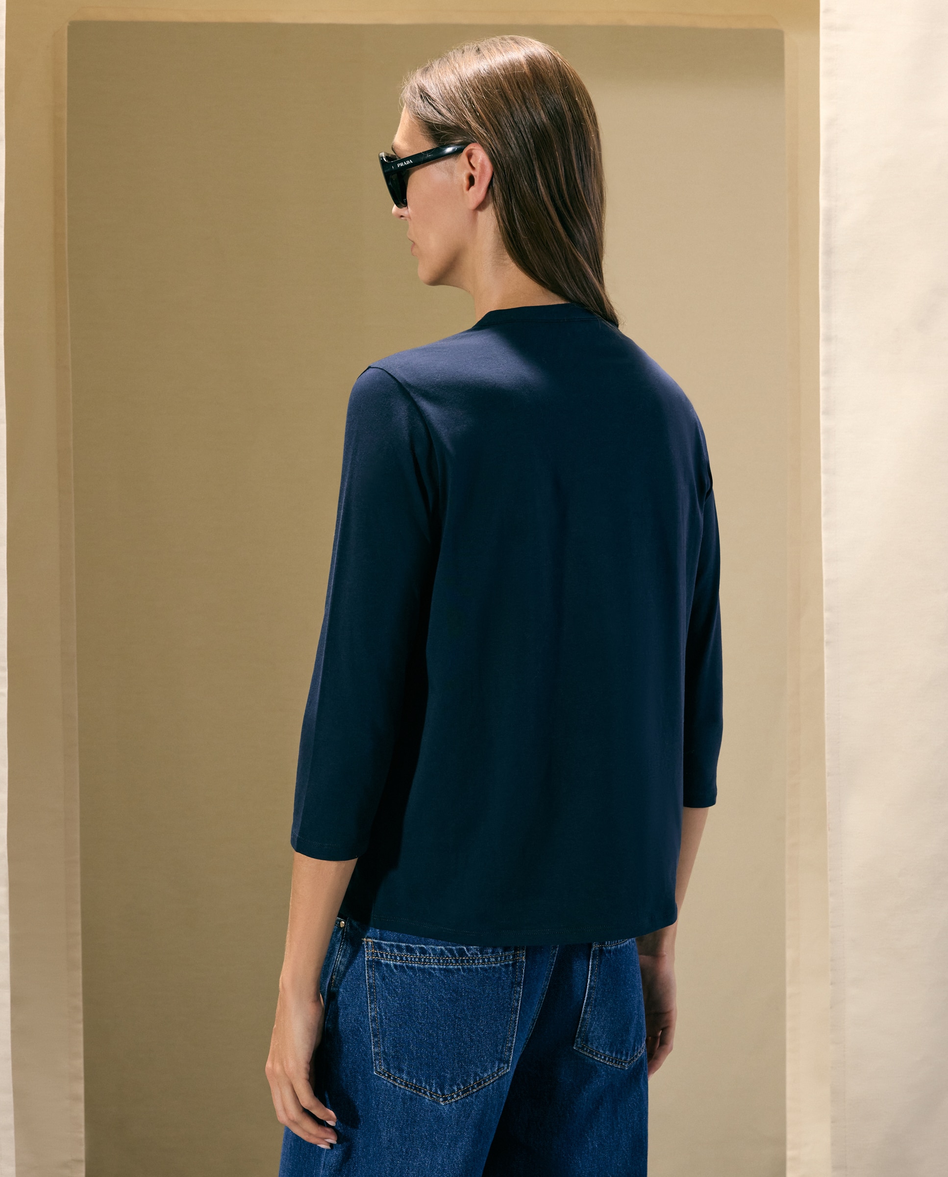 Imagen 3 de Camiseta de mujer con manga larga y cuello panadero - Woman El Corte Inglés - Azul marino Azul marino