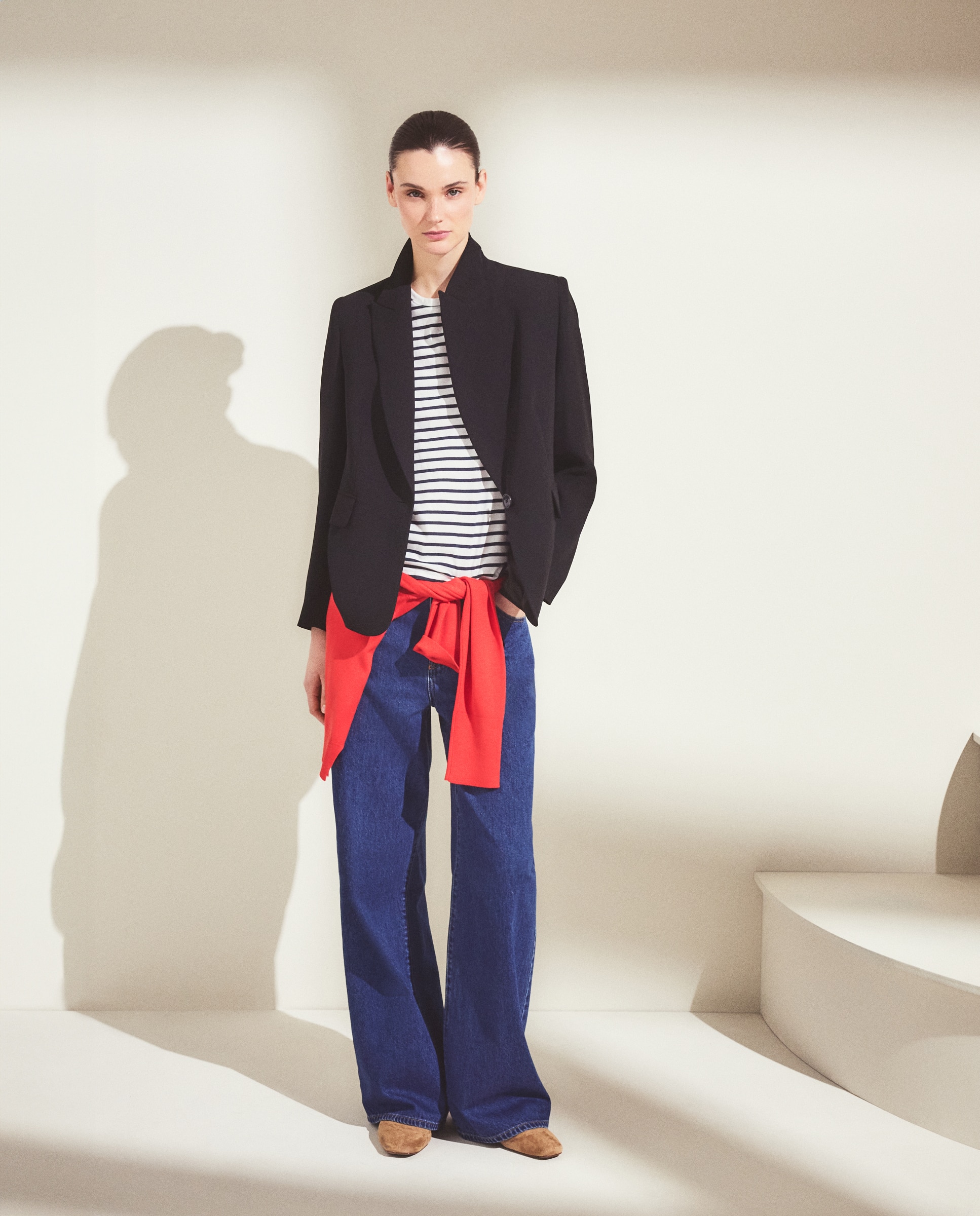 Woman El Corte Inglés - Blazer liso con solapa.