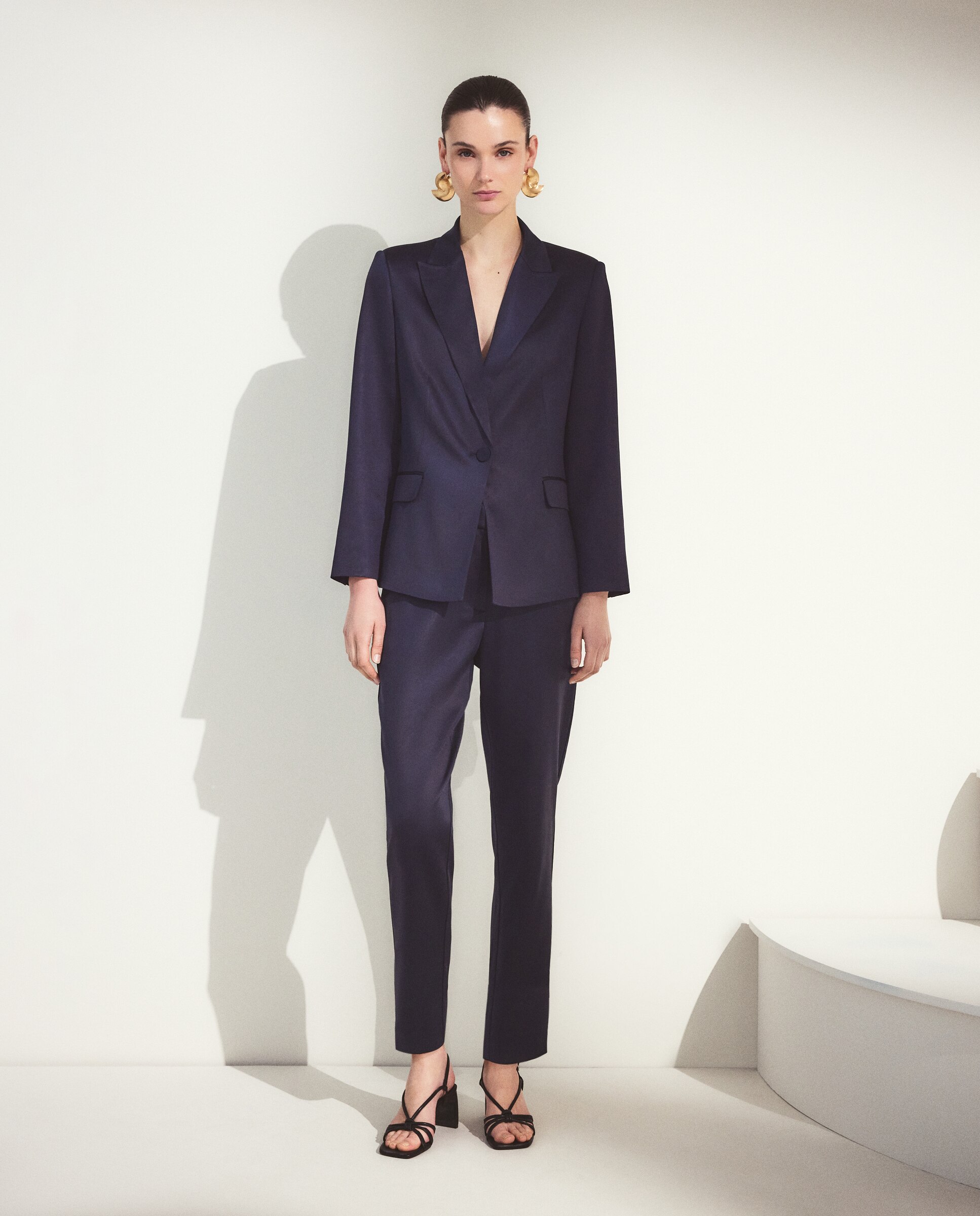 Blazer de mujer lisa satinada - Woman El Corte Inglés - 120 Crudo Azul marino-2