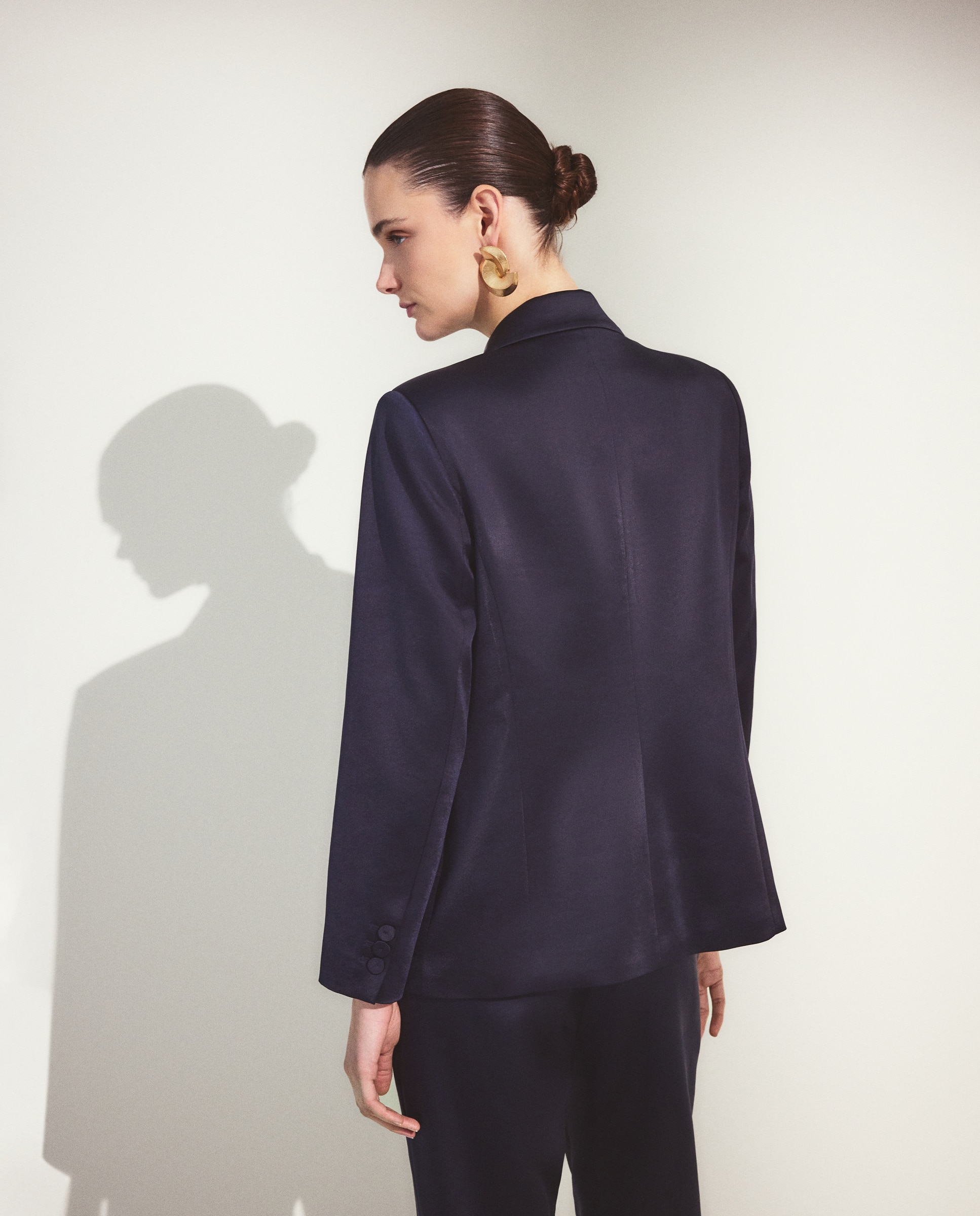 Blazer de mujer lisa satinada - Woman El Corte Inglés - 120 Crudo Azul marino-3