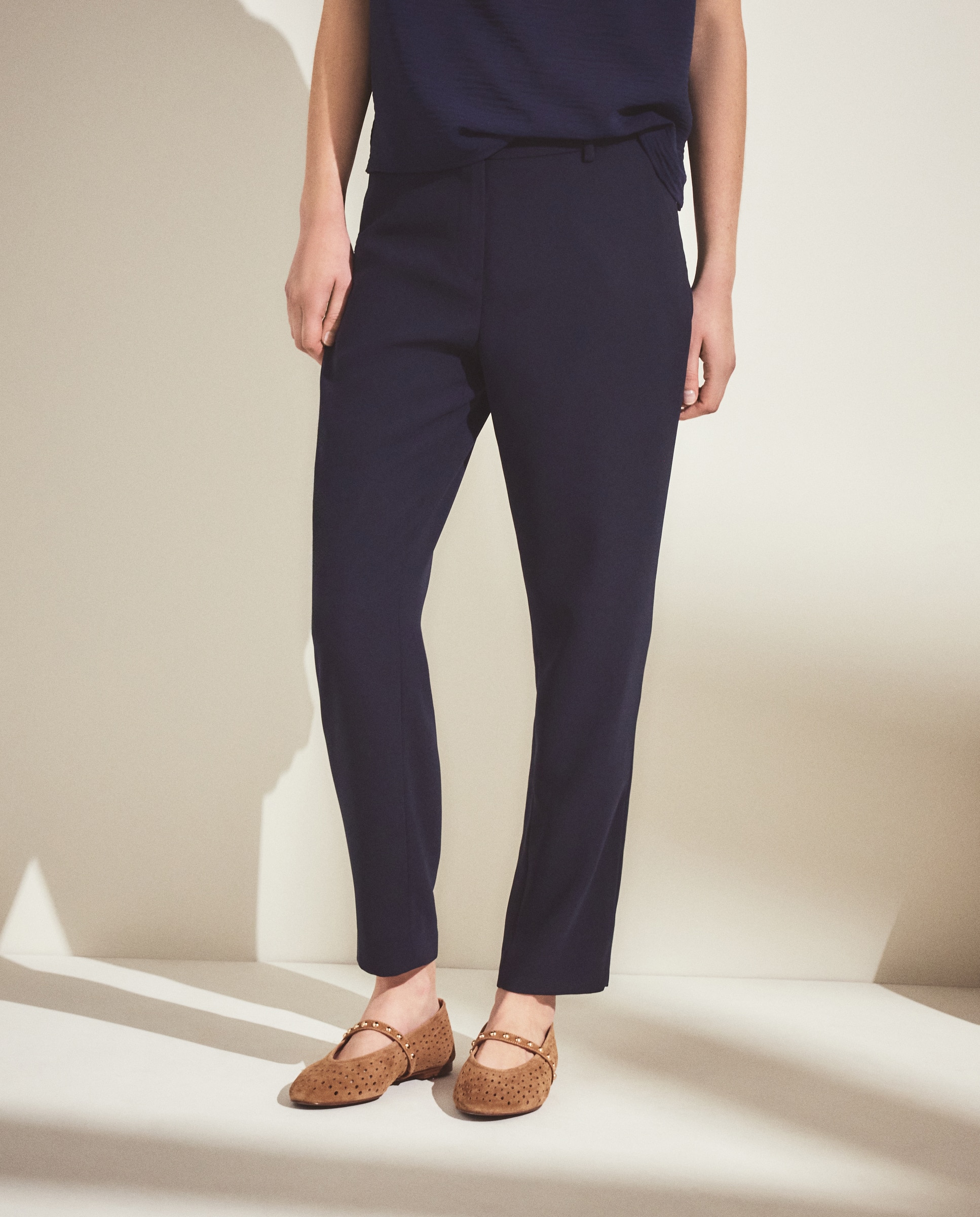 Calças semi skinny com bolsos Azul-marinho-2