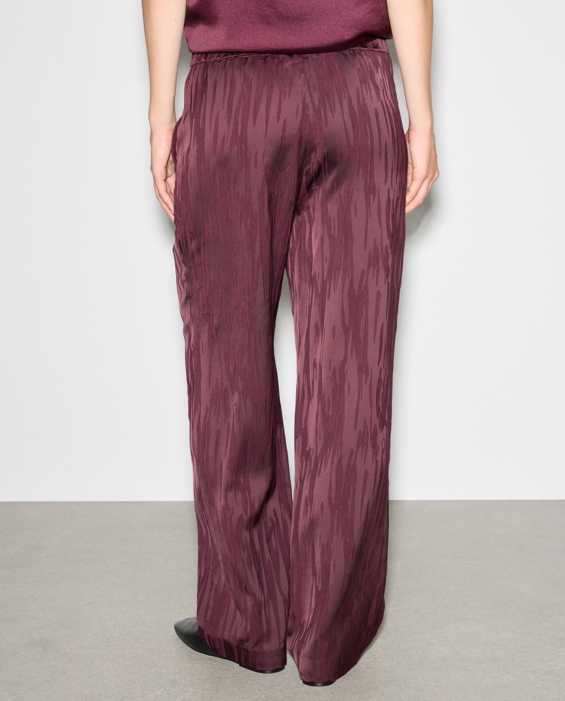 Calças Formais de Poliéster Liso Bordeaux-3