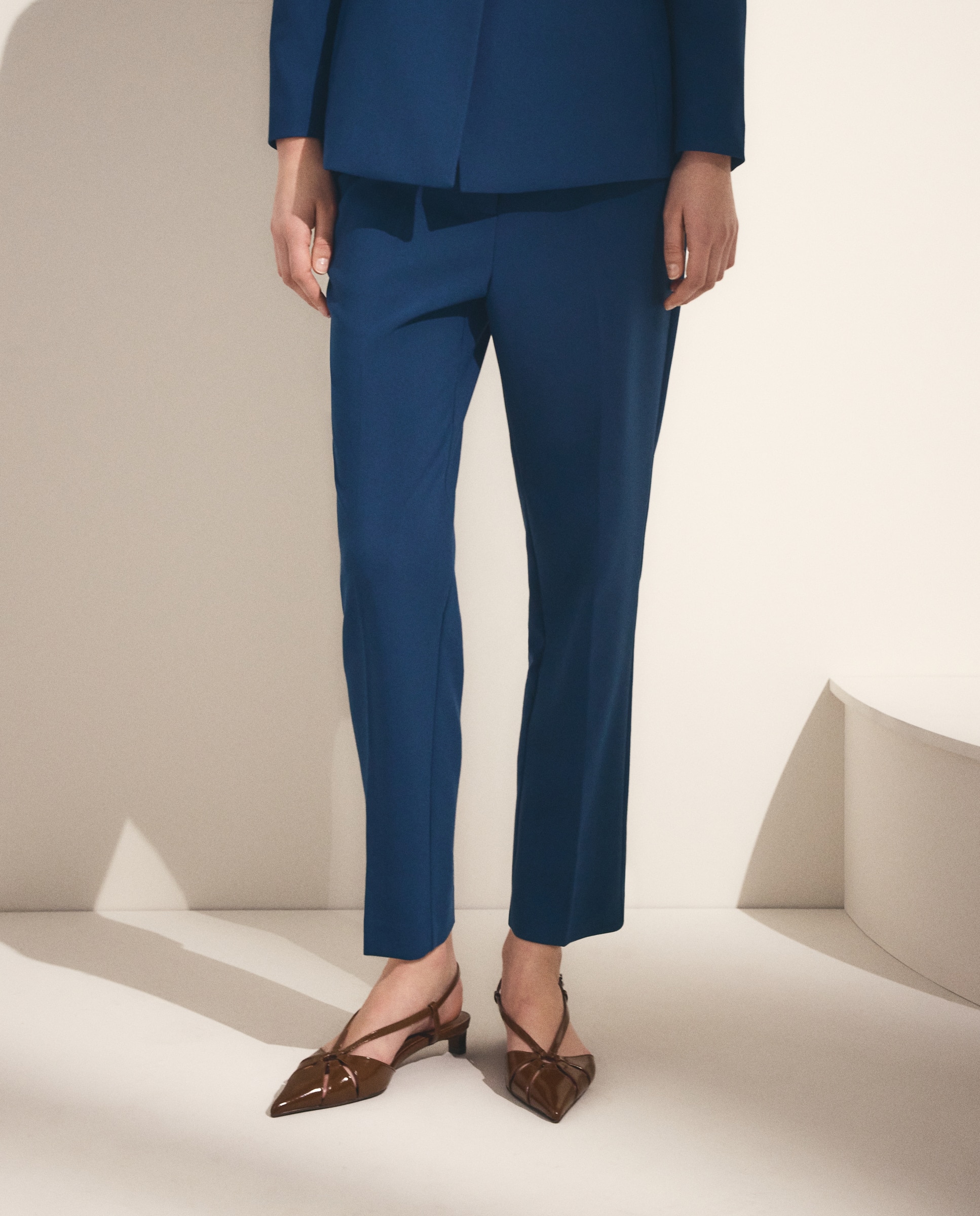 Pantalón liso de poliéster de mujer - Woman El Corte Inglés - 120 Crudo Azul oscuro-2