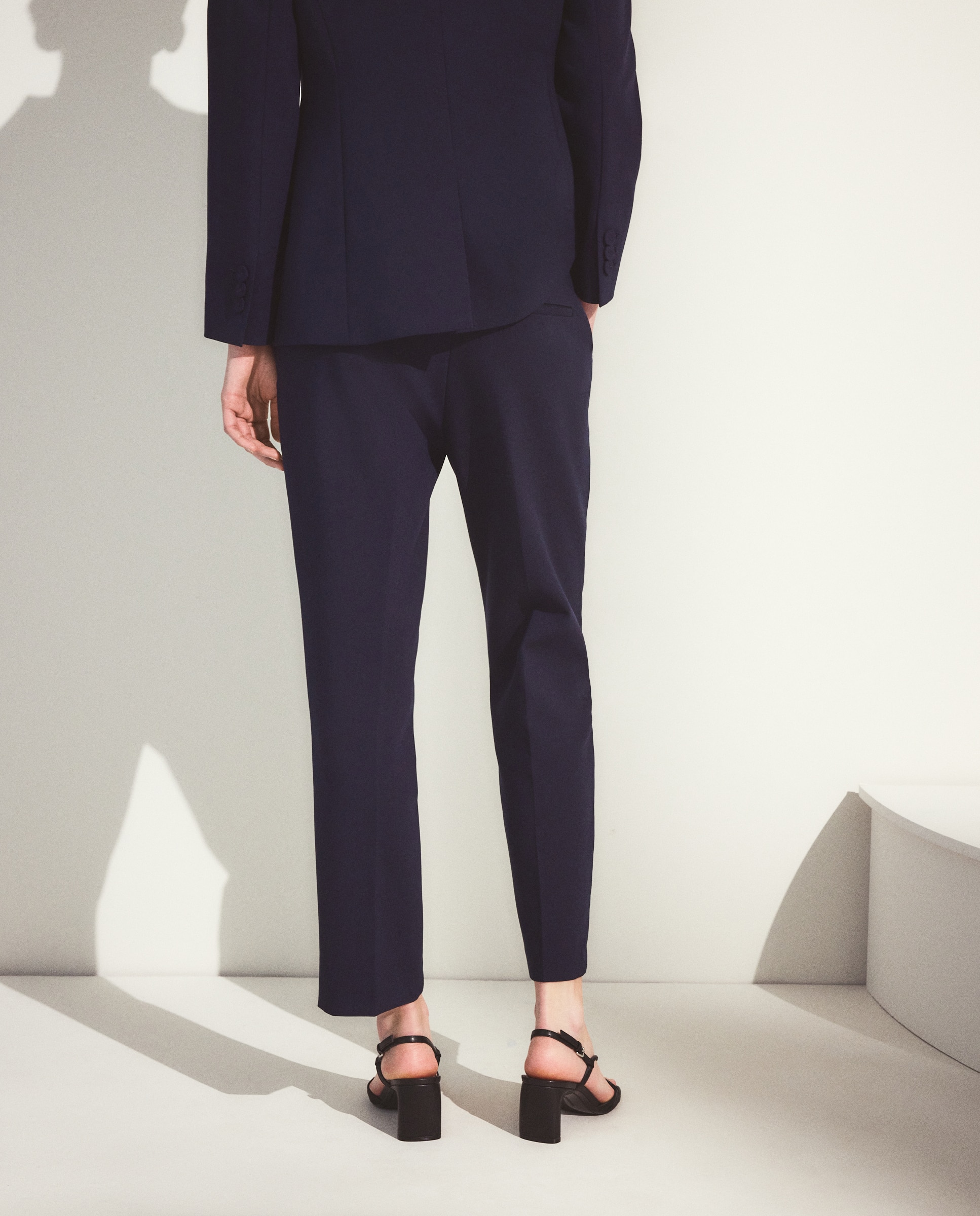 Pantalón liso de poliéster de mujer - Woman El Corte Inglés - Azul marino Azul marino-3