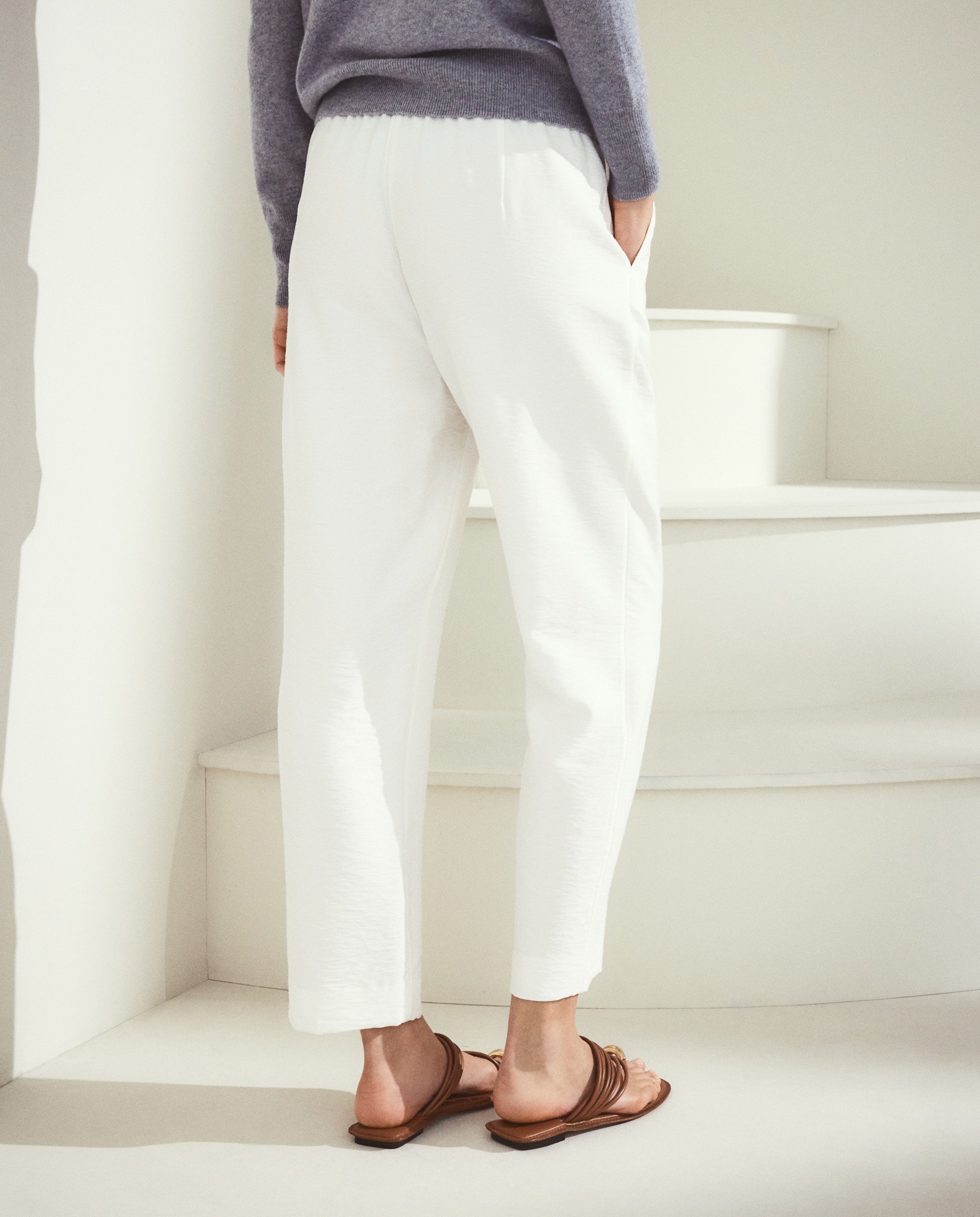 Pantalón de mujer semipitillo crinkle - Woman El Corte Inglés - 120 Crudo 120 Crudo-3