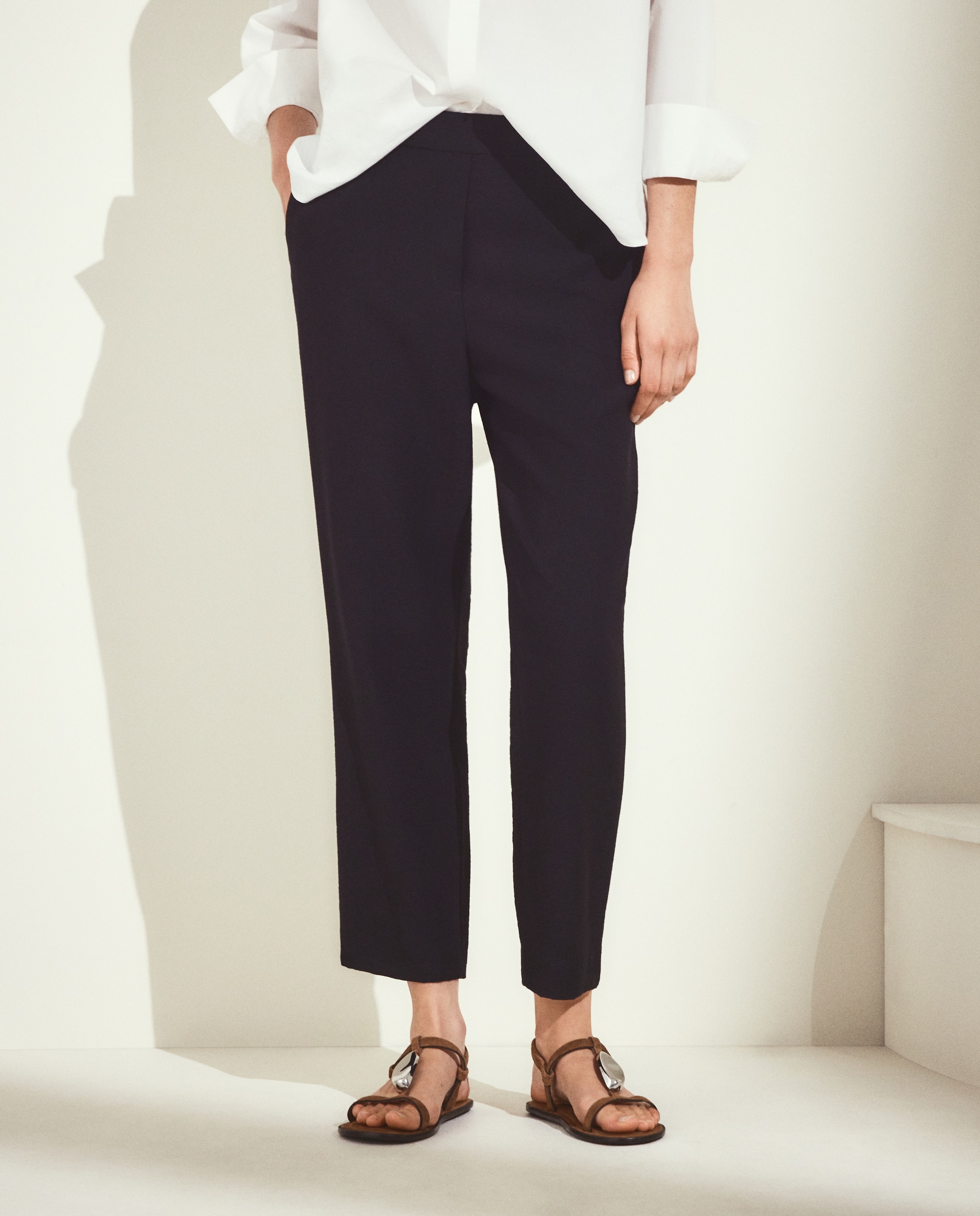 Calças Semi Skinny Crinkle Preto-2