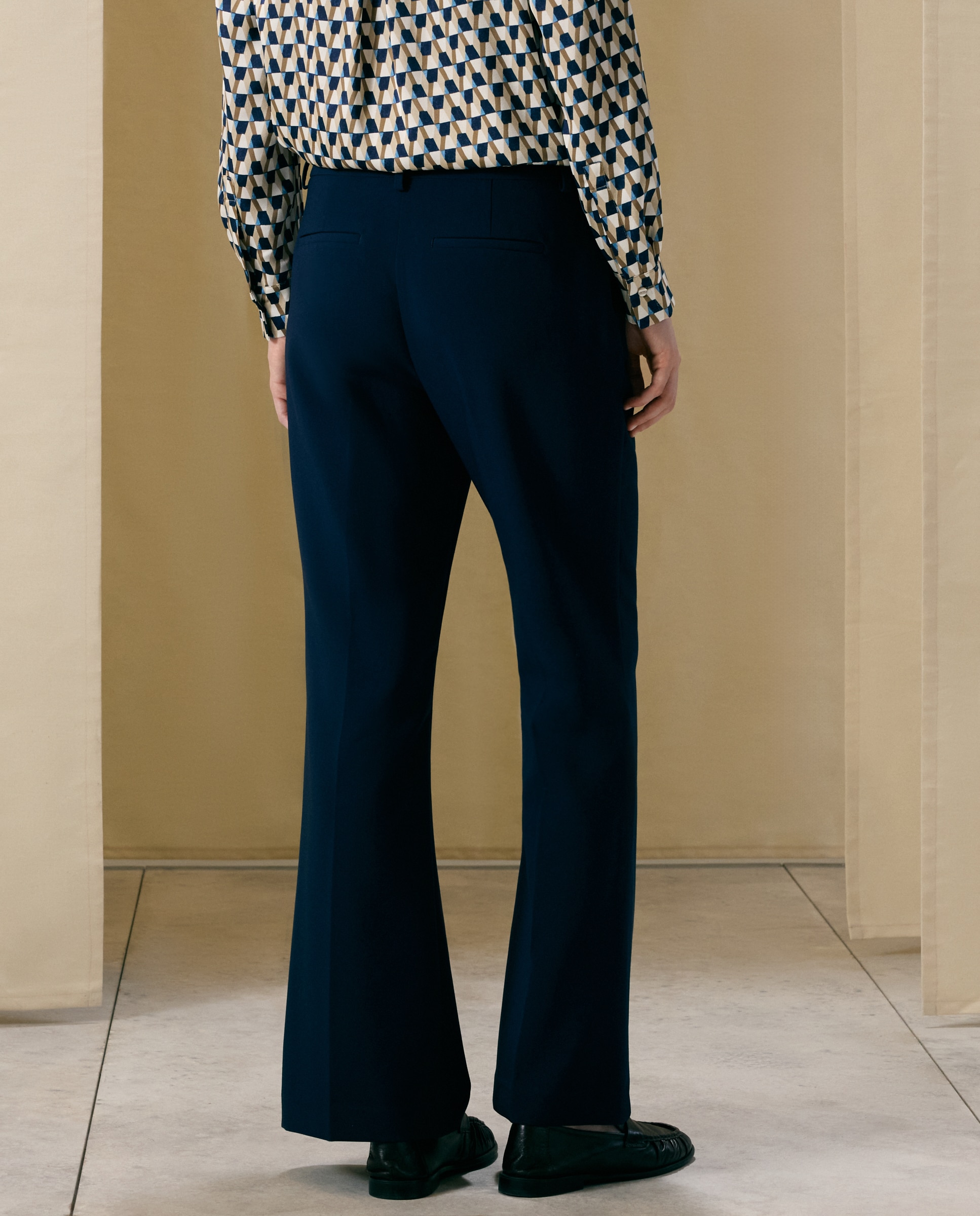 Pantalón flare de mujer doble tela - Woman El Corte Inglés - Azul marino Azul marino-3