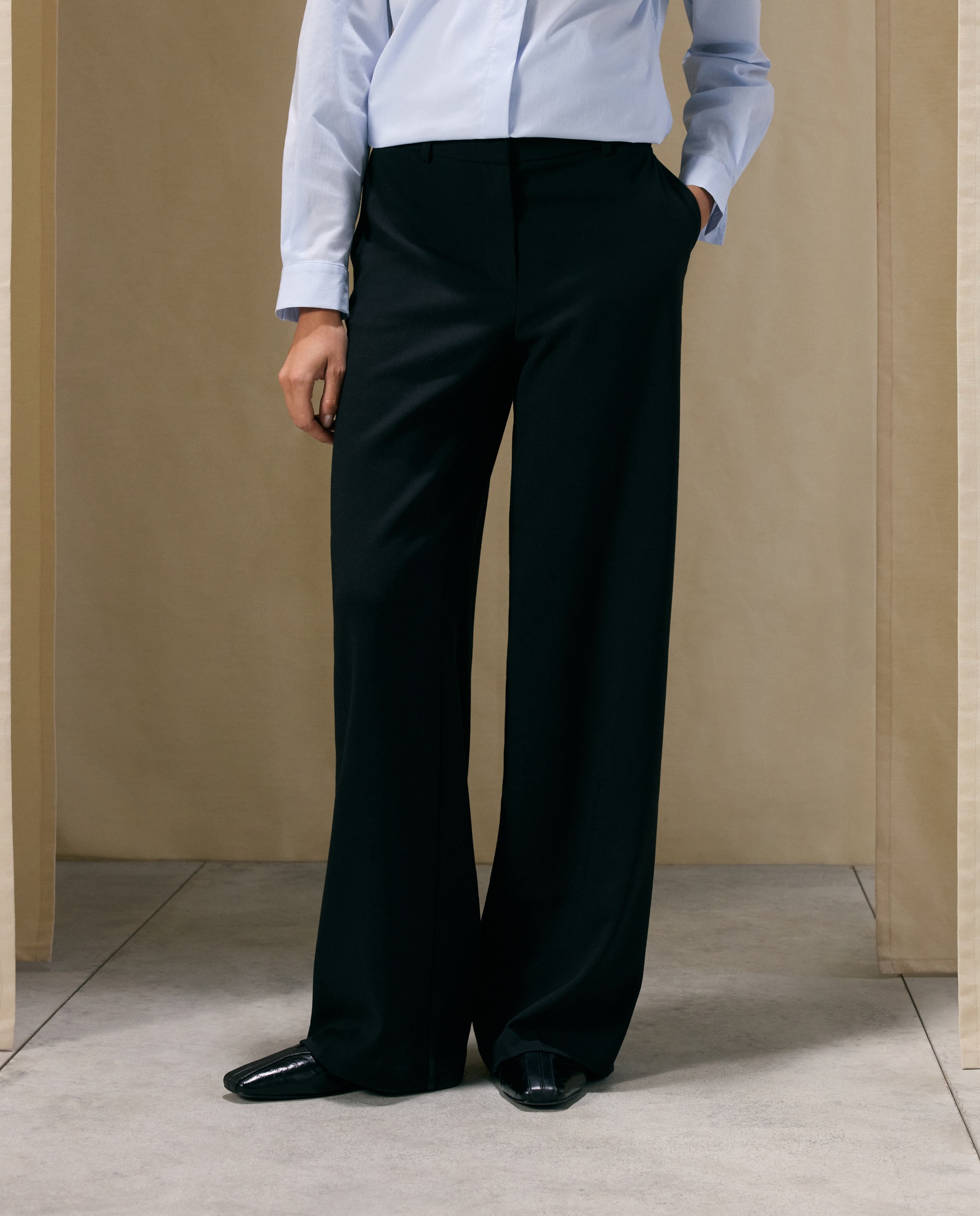 Pantalón de mujer ancho con goma - Woman El Corte Inglés - Negro Negro-2