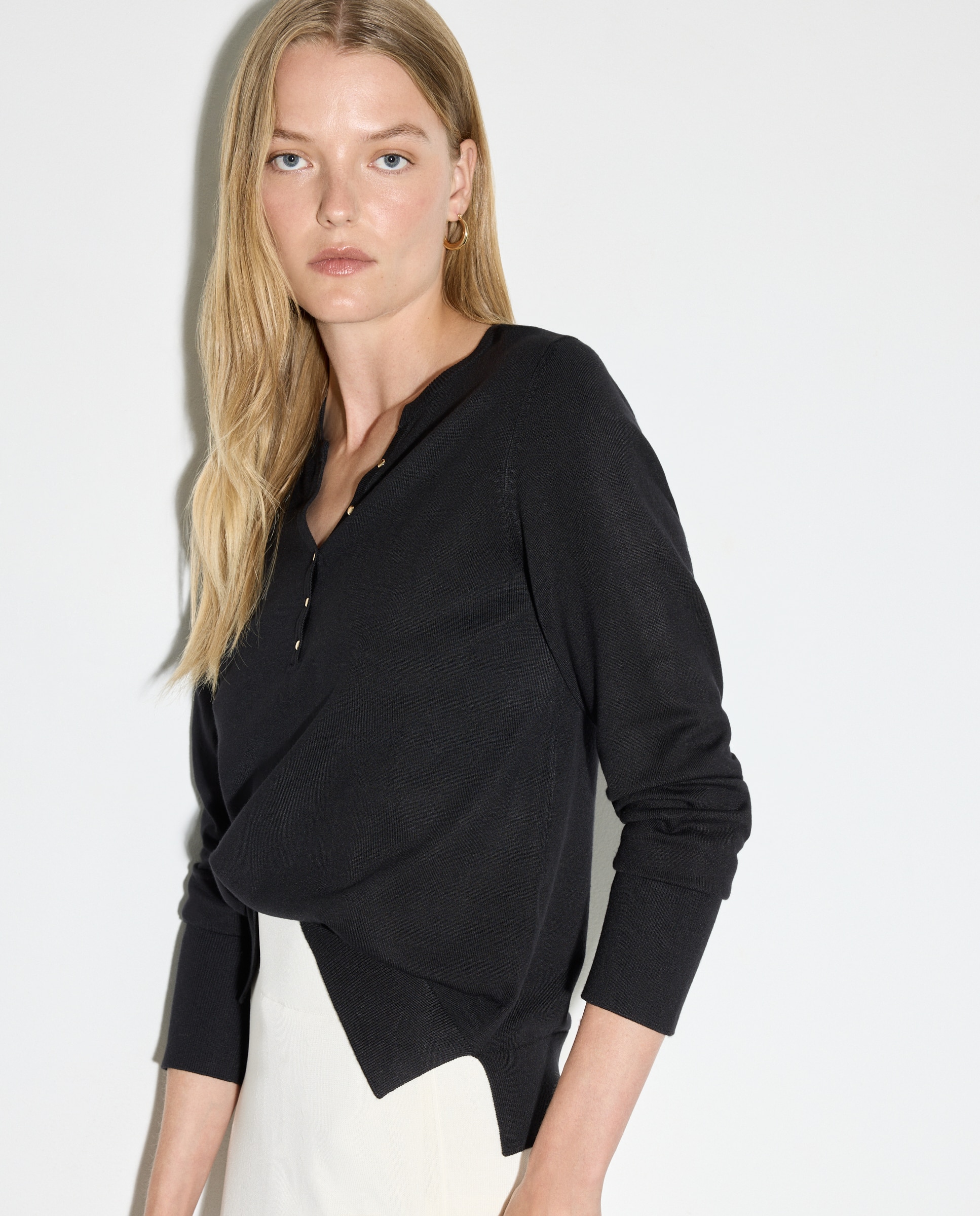 Camisola de Malha Básica Lisa de Viscose Preto-2