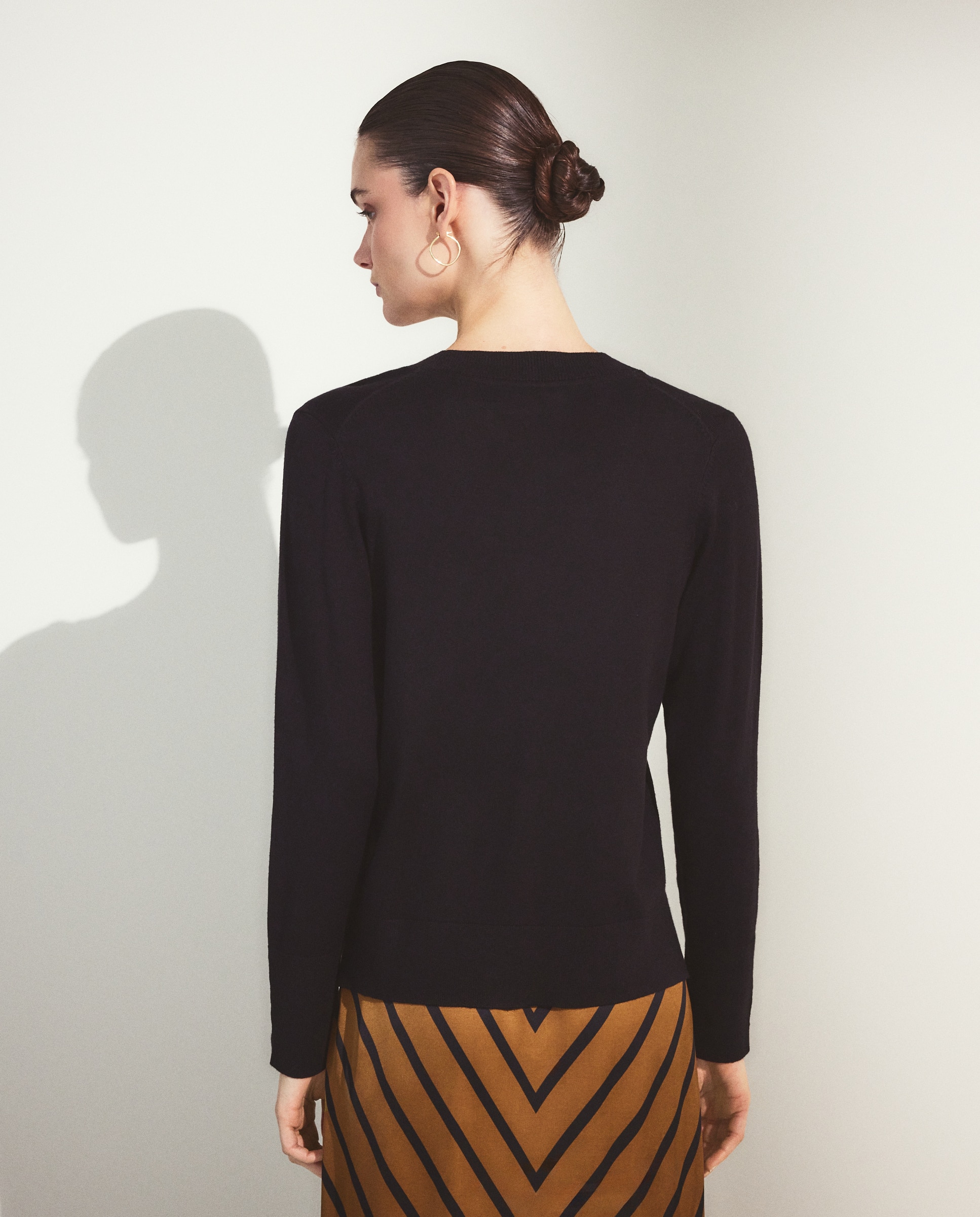 Camisola de Malha Lisa Básica Preto-3