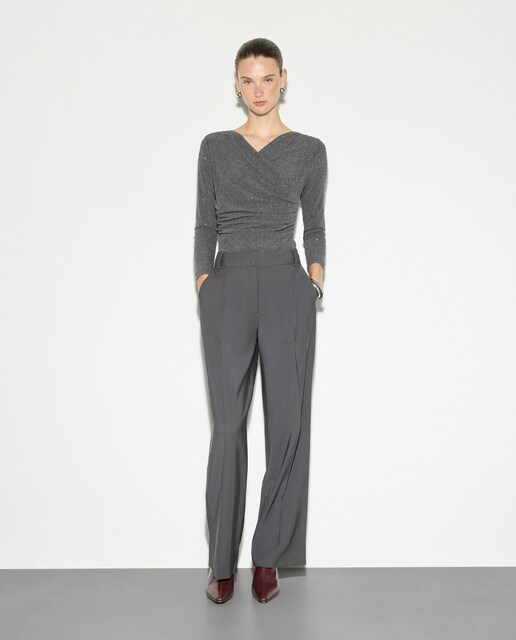 Imagem 0 de Calças Lisas com Prega