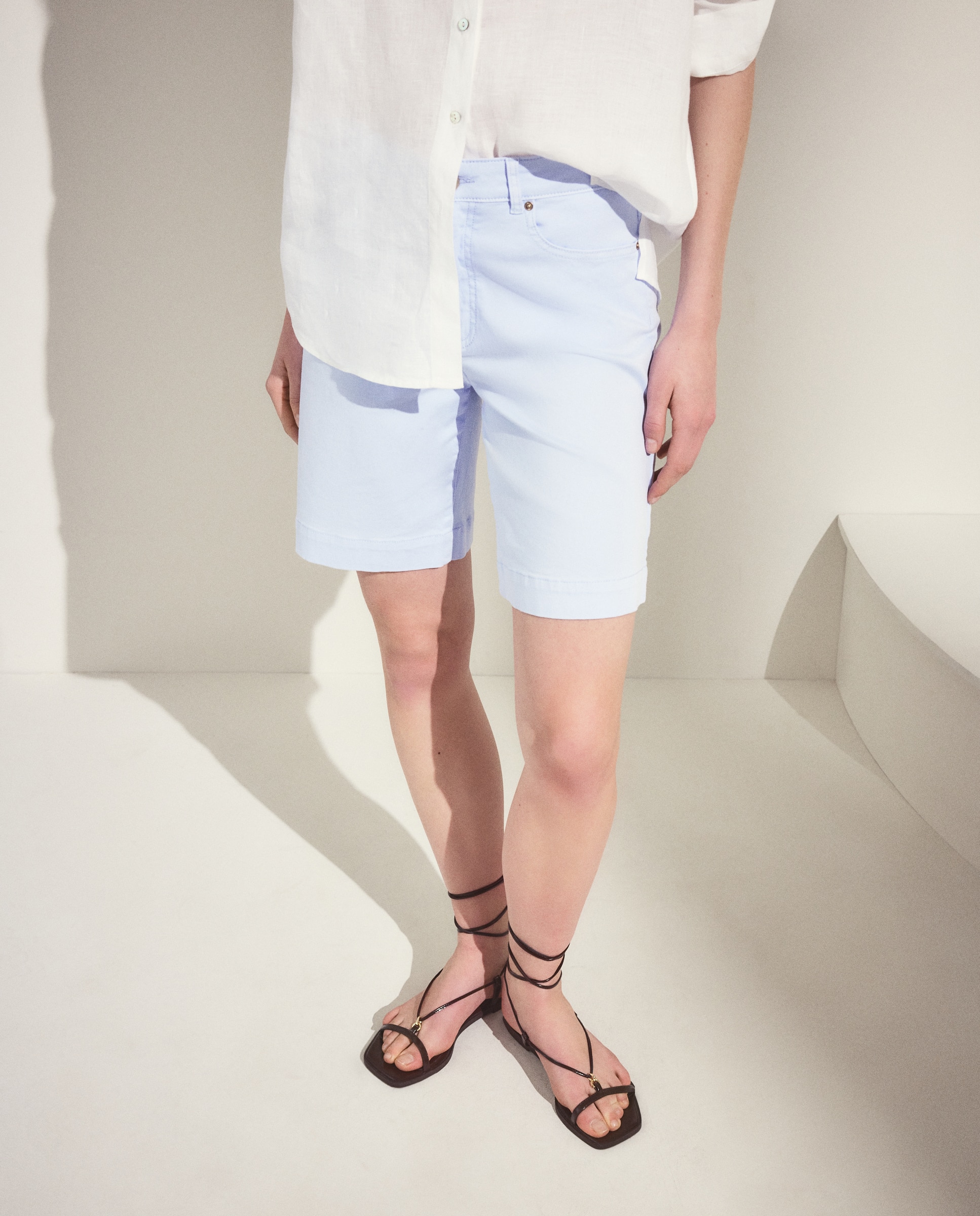 Short de mujer cinco bolsillos - Woman El Corte Inglés - 410 Azul claro 410 Azul claro-2