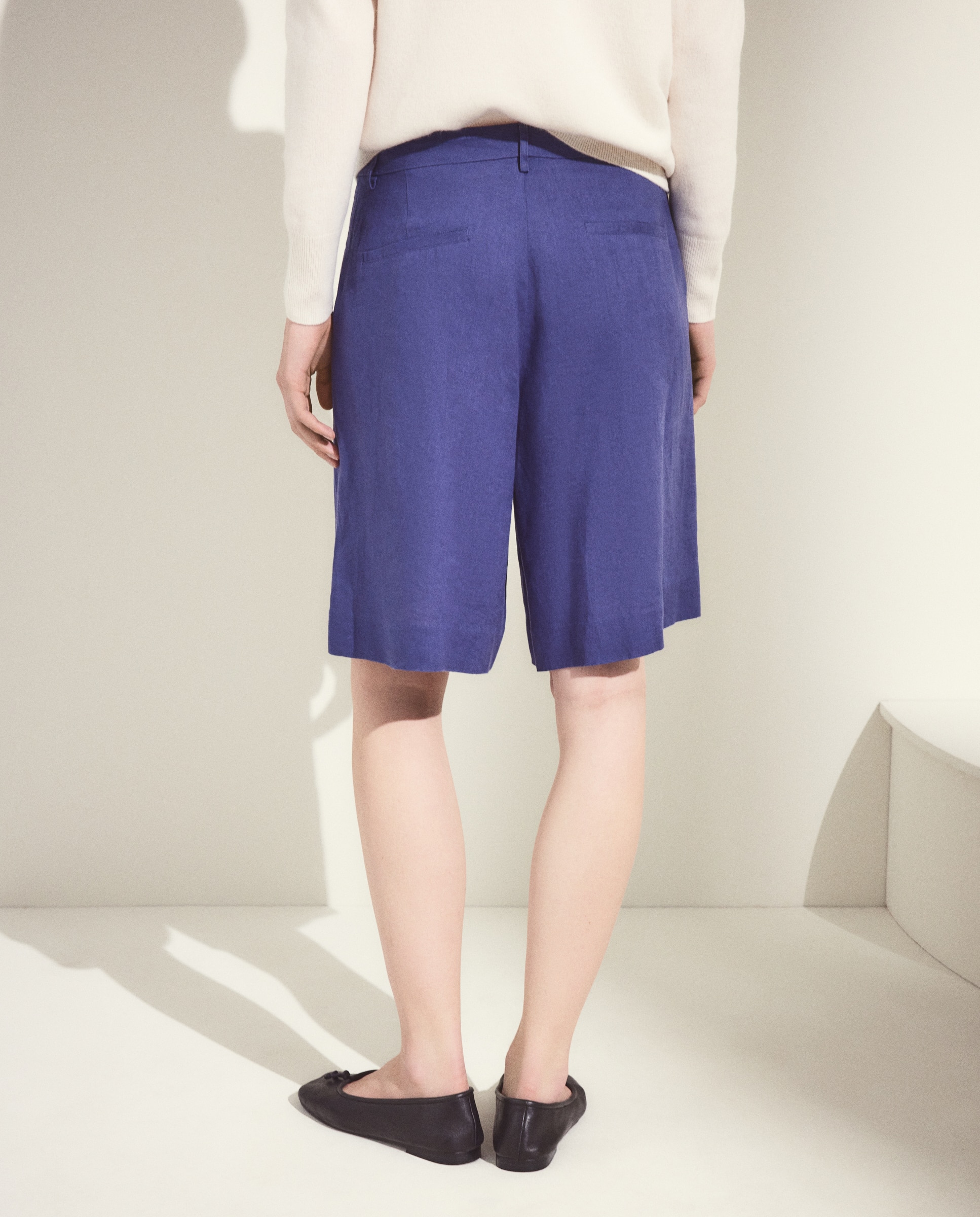 Bermudas Lisas com Prega de Linho Azul-marinho-3