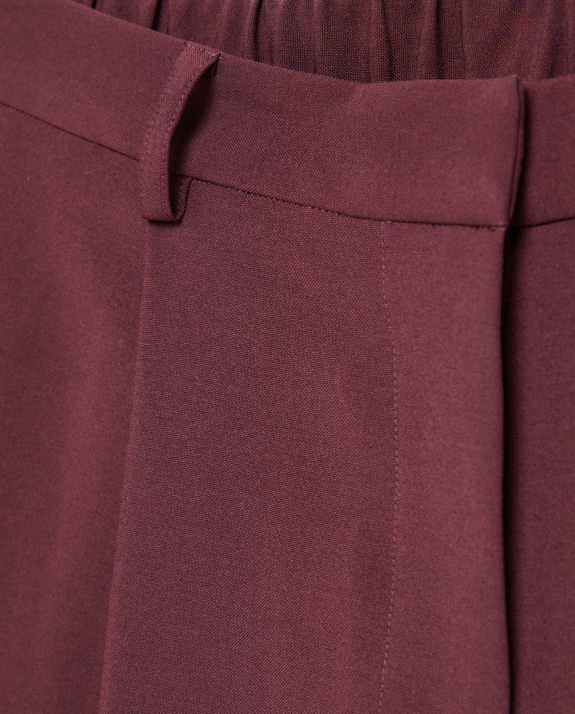 Bermudas Bordeaux-2