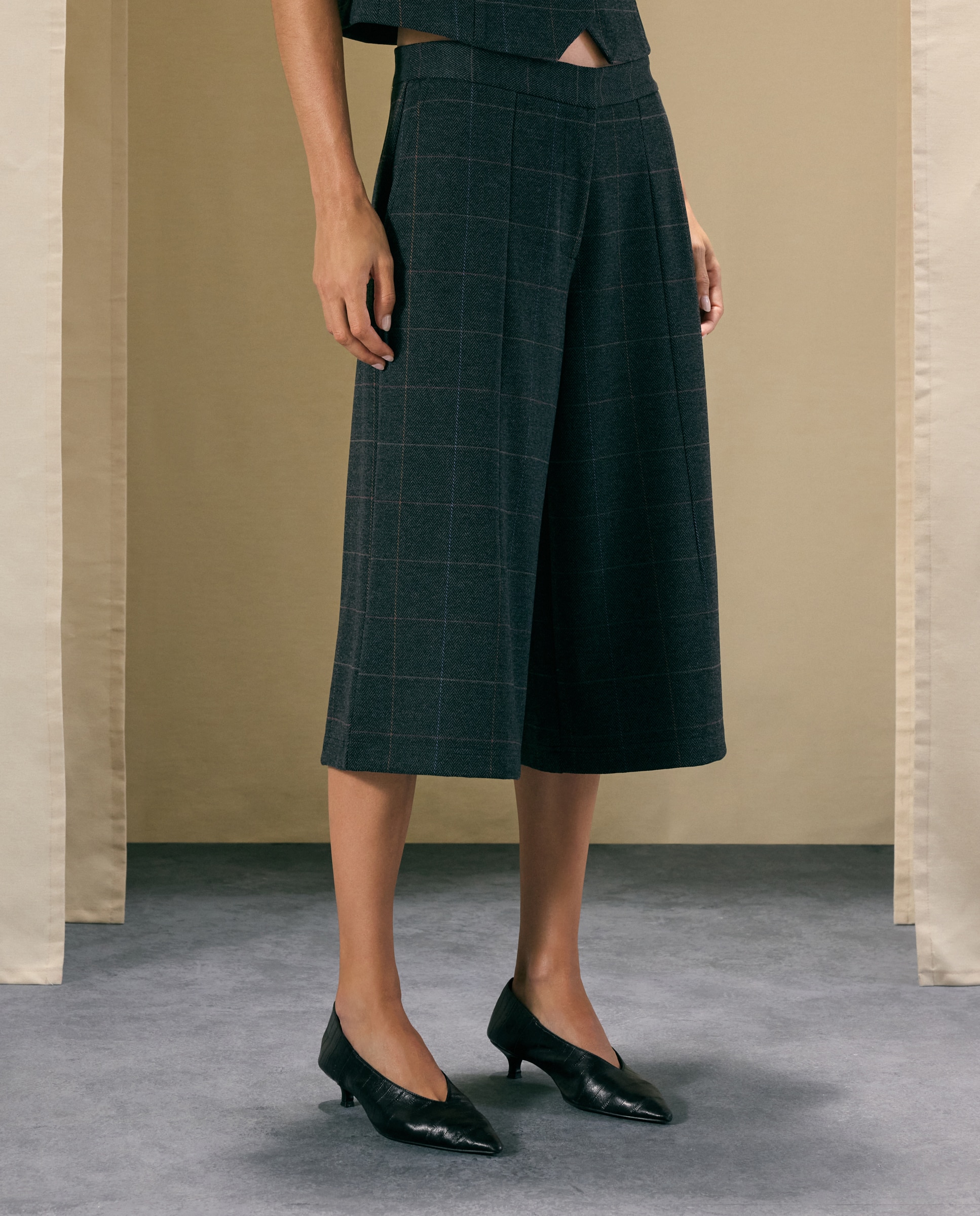 Bermuda de mujer en punto - Woman El Corte Inglés - 820 Gris medio 820 Gris medio-2