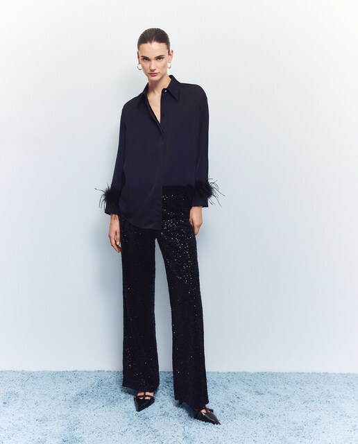 Pantalón de mujer con lentejuelas.
