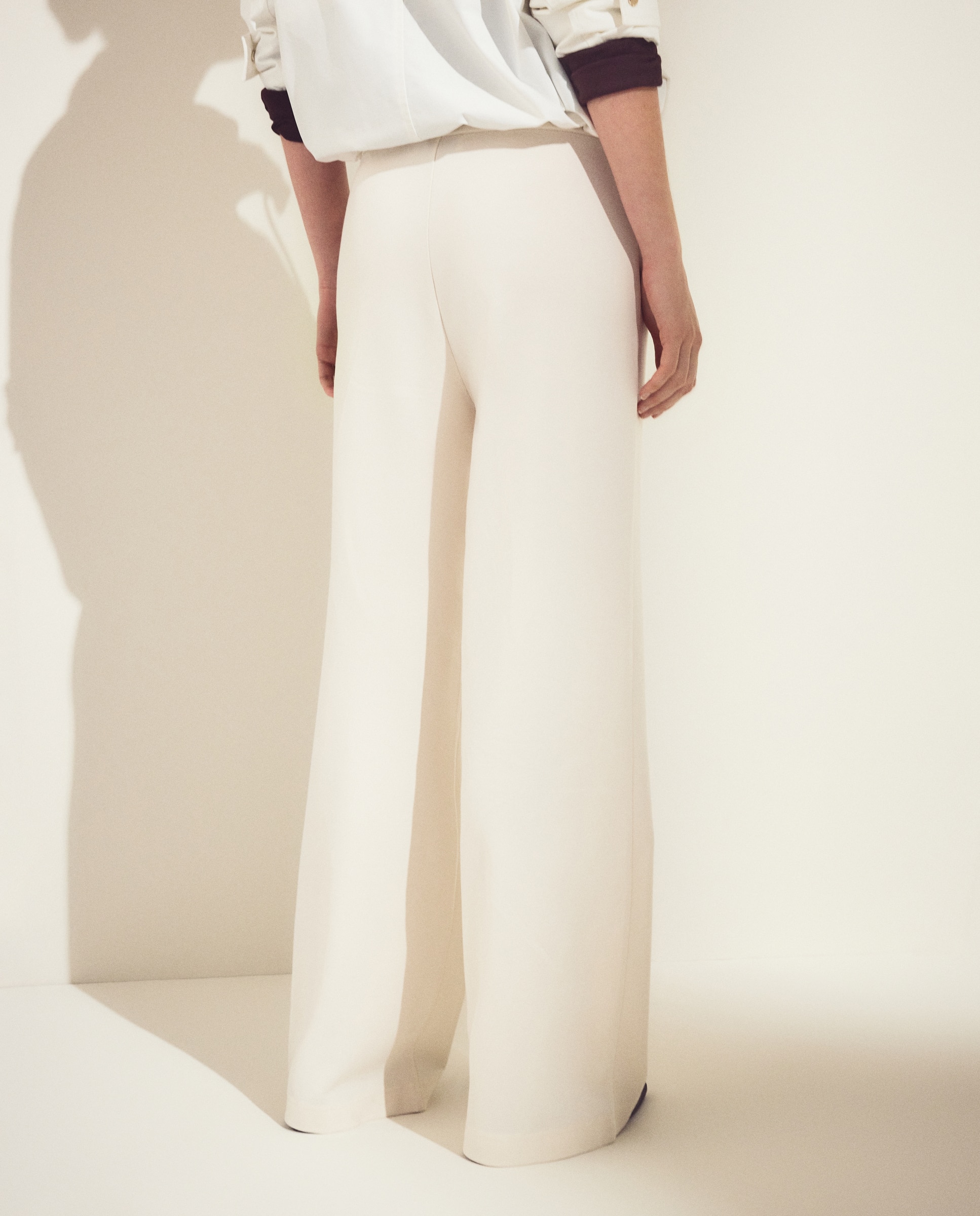 Pantalón de mujer liso de punto confort ancho - Woman El Corte Inglés - Crudo Crudo-3