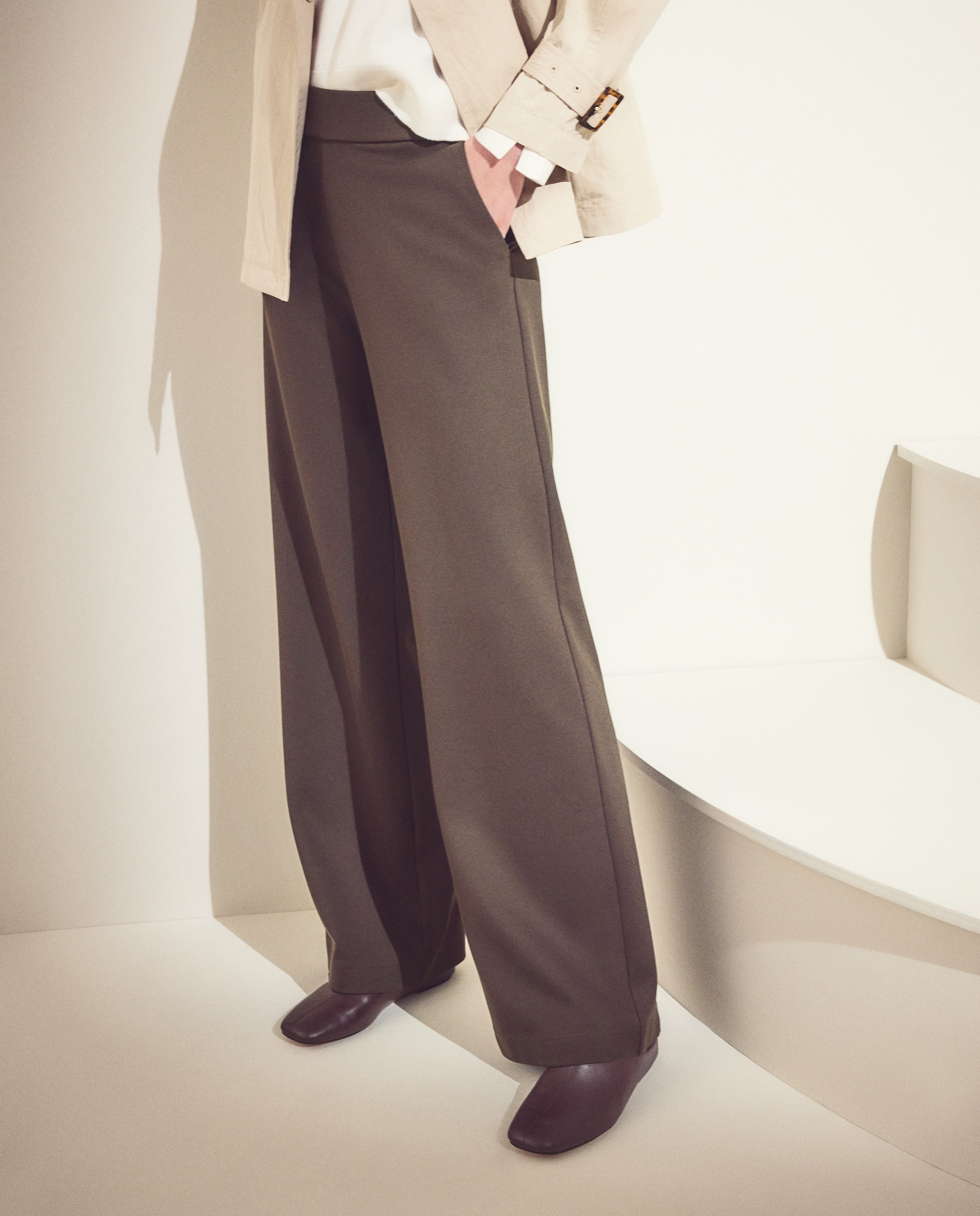 Pantalón de mujer liso de punto confort ancho - Woman El Corte Inglés - 520 Kaki 520 Kaki-2
