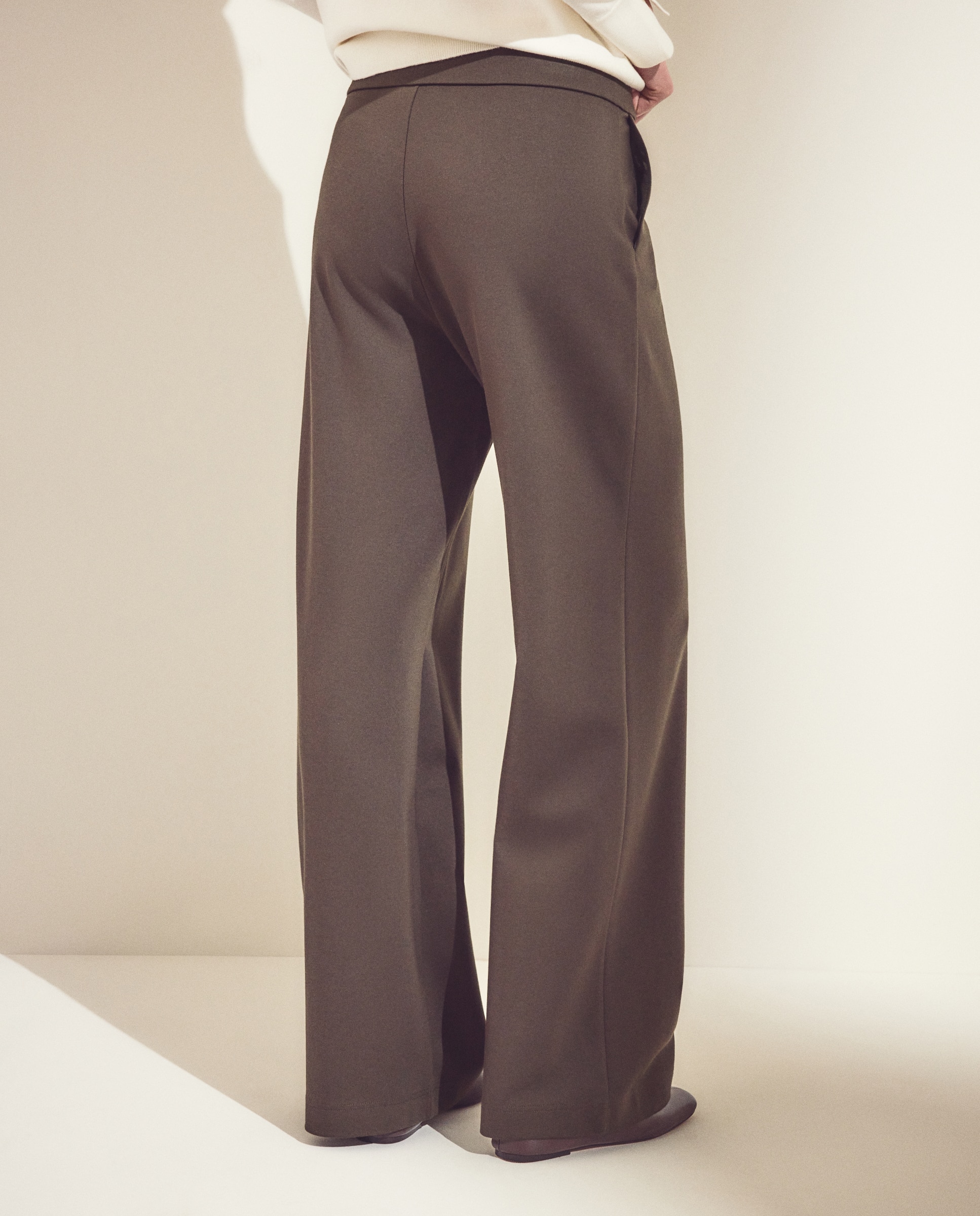 Pantalón de mujer liso de punto confort ancho - Woman El Corte Inglés - 520 Kaki 520 Kaki-3