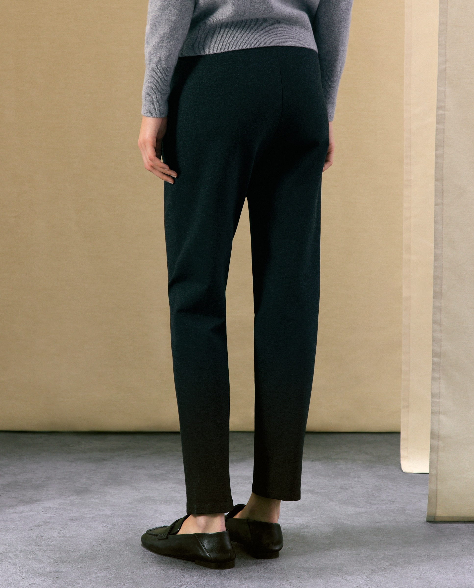 Pantalón semipitillo liso de mujer - Woman El Corte Inglés - 830 Antracita 830 Antracita-3