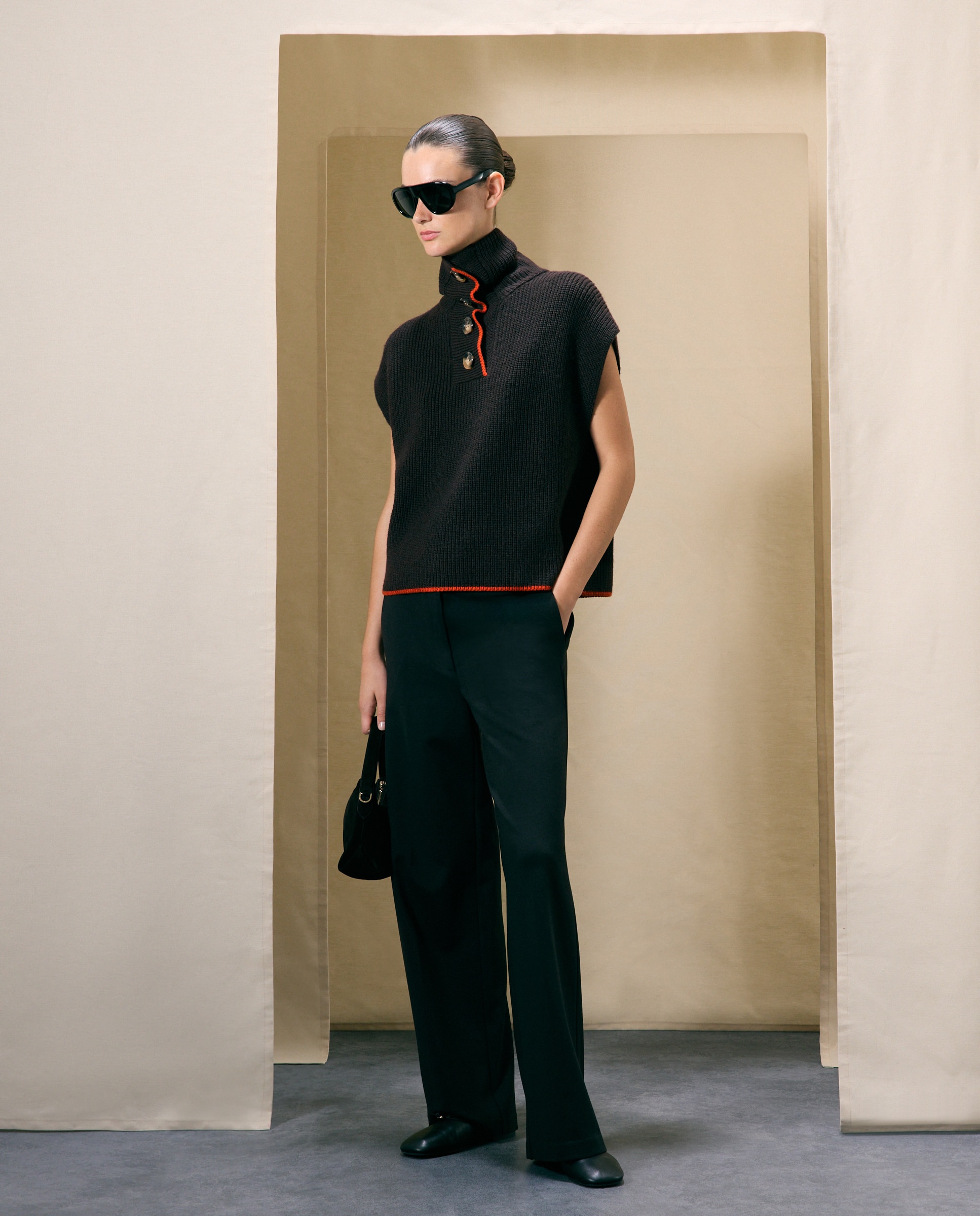 Pantalón ancho de mujer con botón - Woman El Corte Inglés - Negro Negro-1