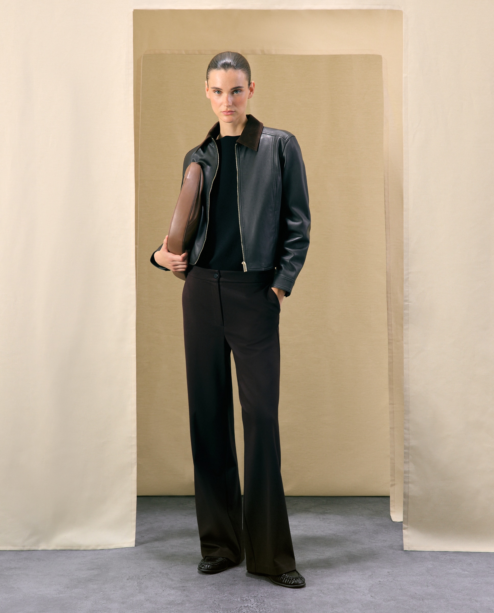 Pantalón ancho de mujer con botón - Woman El Corte Inglés - Burdeos Burdeos-1