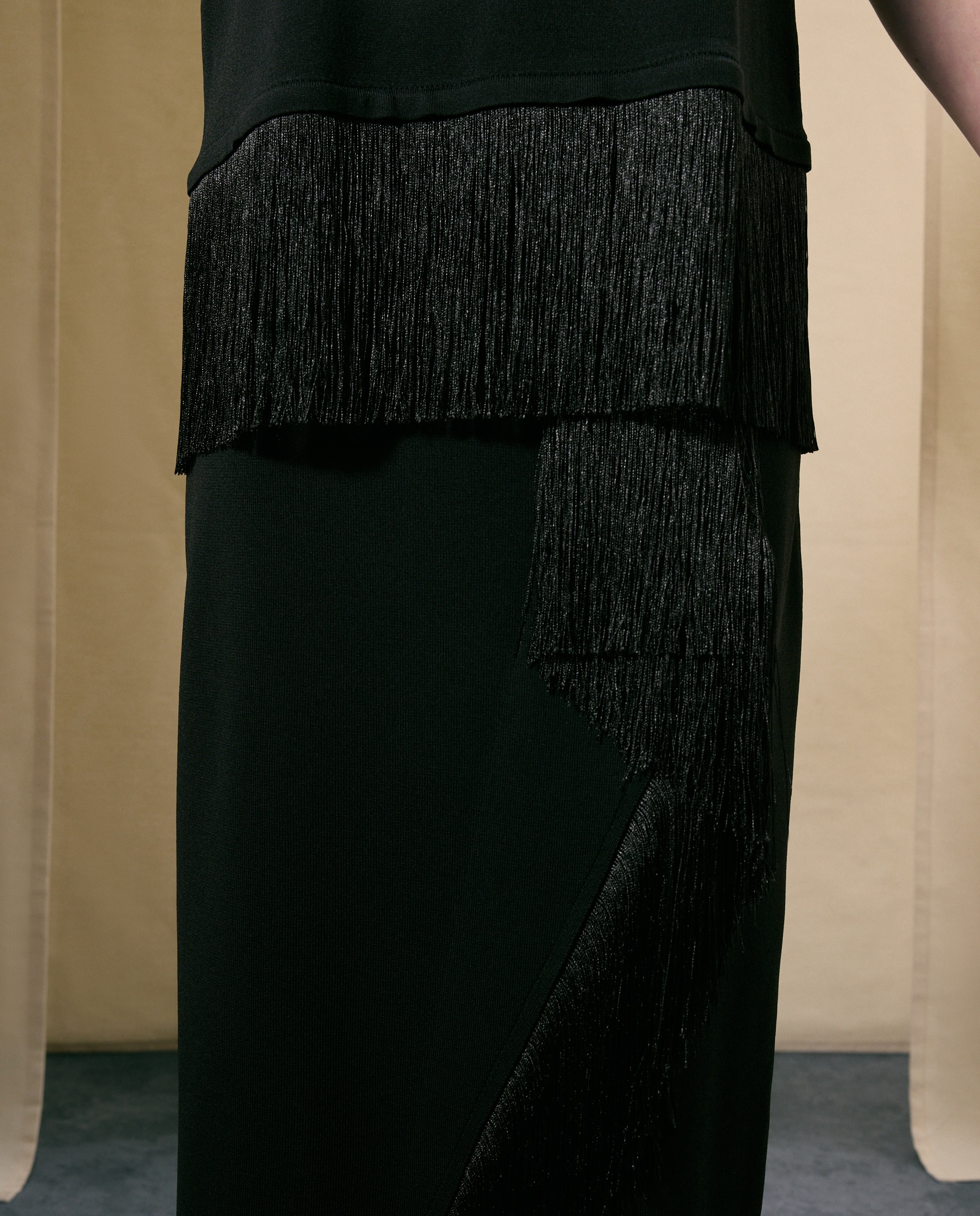Falda fantasía tricot con flecos - Woman El Corte Inglés - Negro Negro-4
