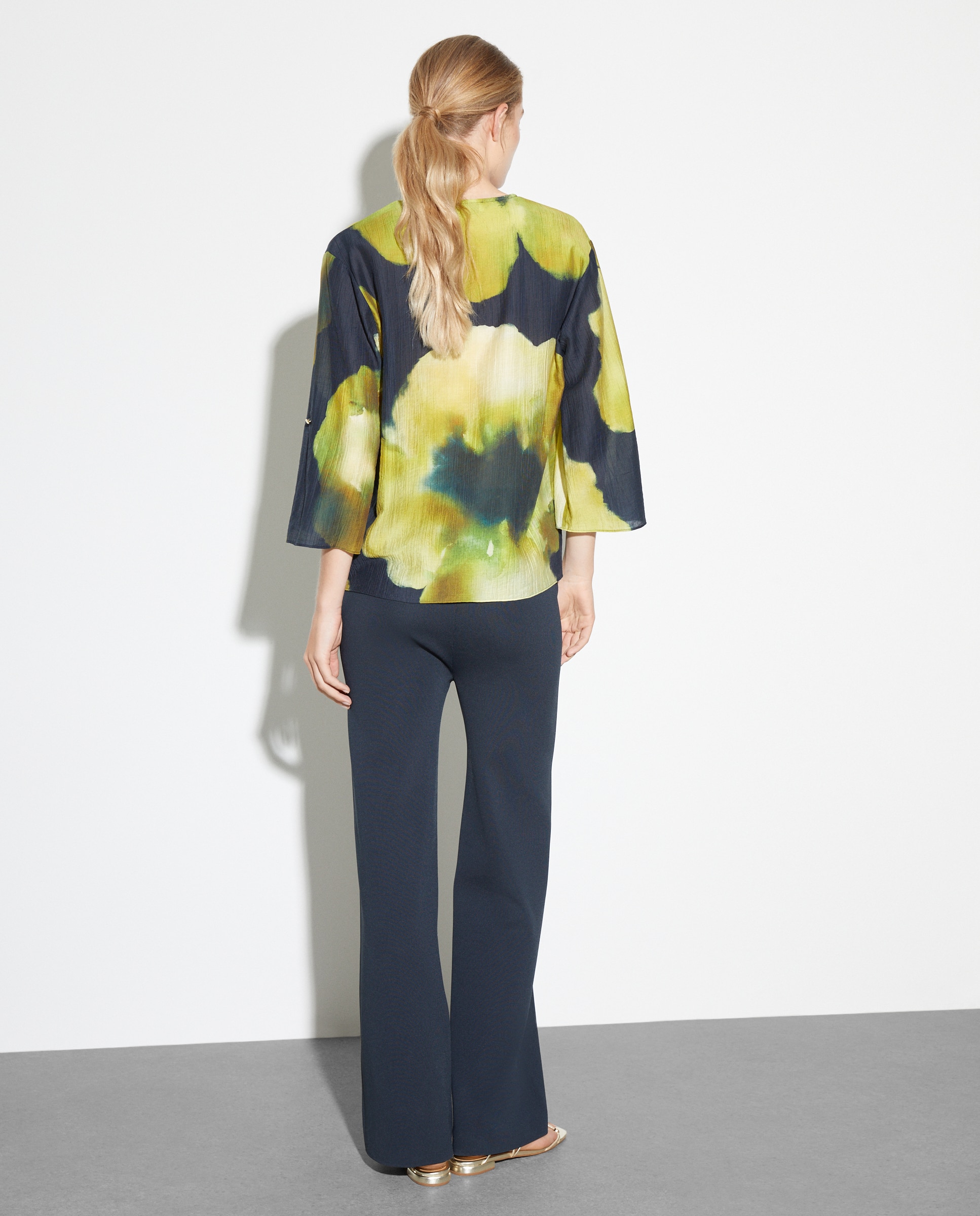 Blusa de Manga Comprida com Estampado Floral Verde-3