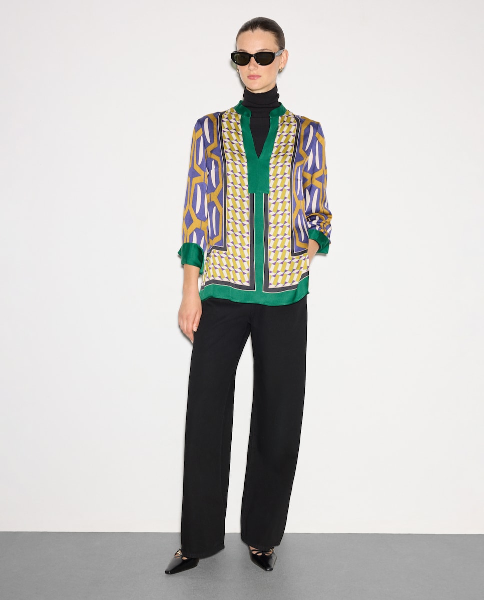 Blusa com Estampado Geométrico Verde-1