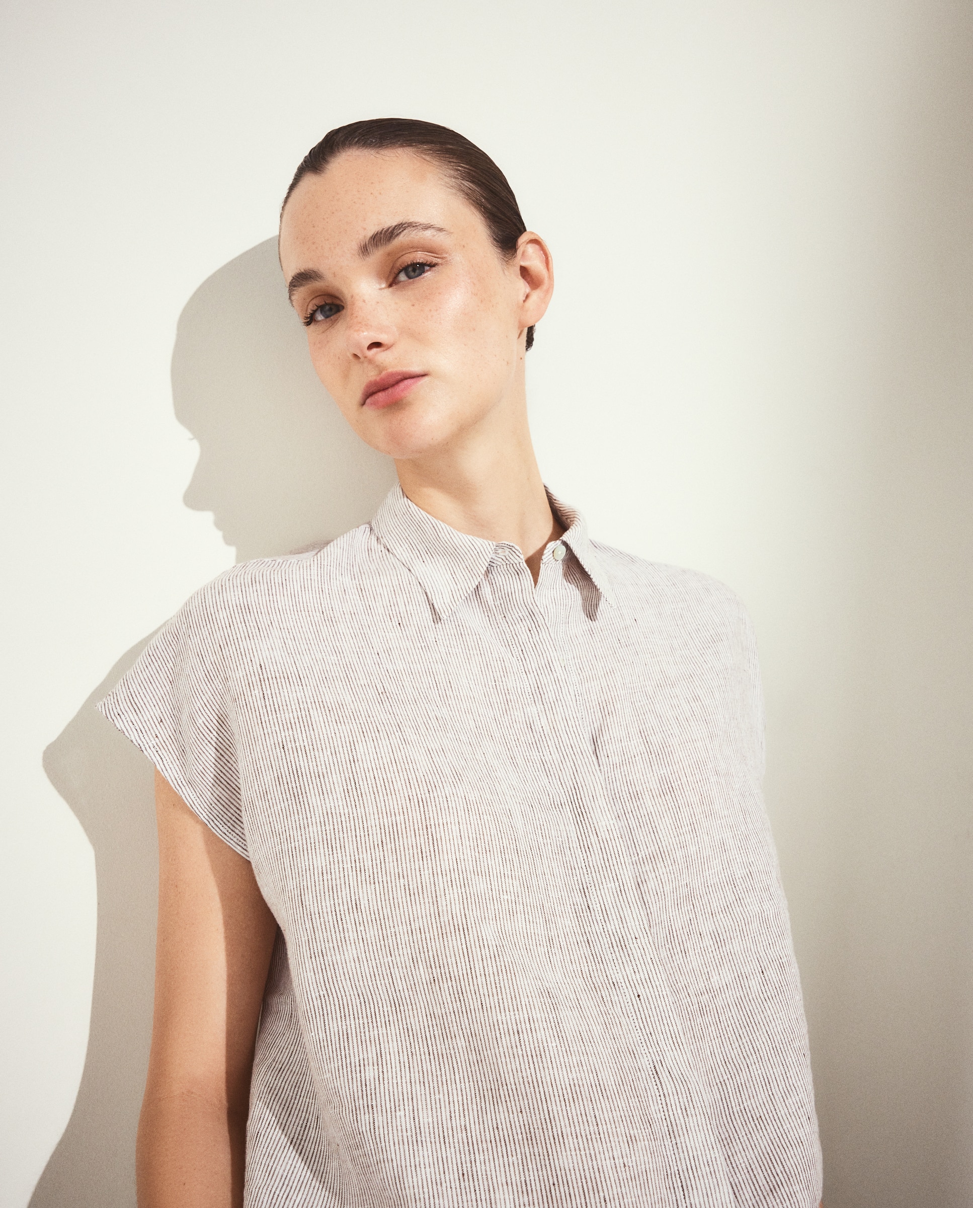 Blusa manga corta de mujer en lino - Woman El Corte Inglés - Marrón Marrón-4