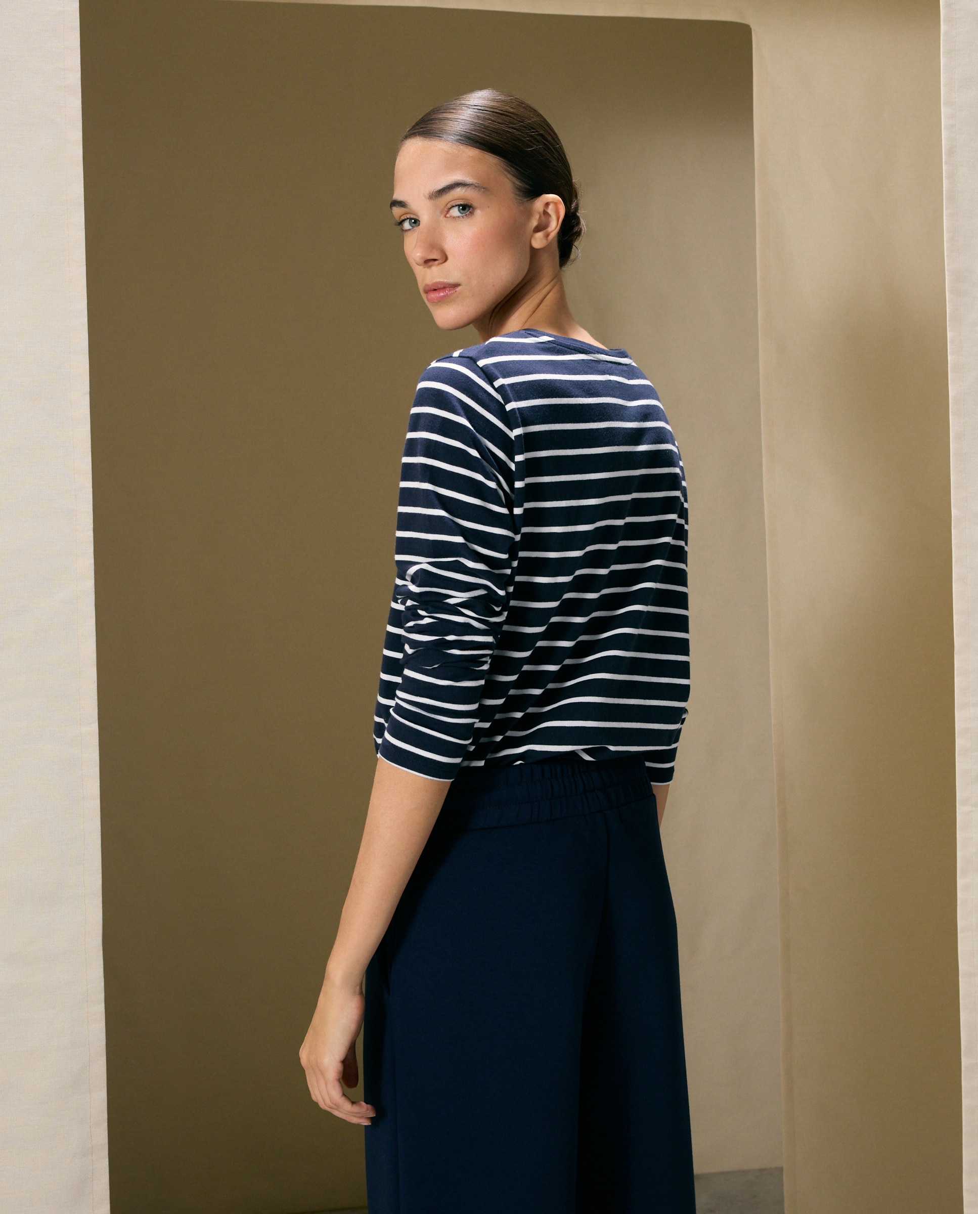 Camiseta de mujer con manga larga y cuello caja - Woman El Corte Inglés - Azul Azul-3