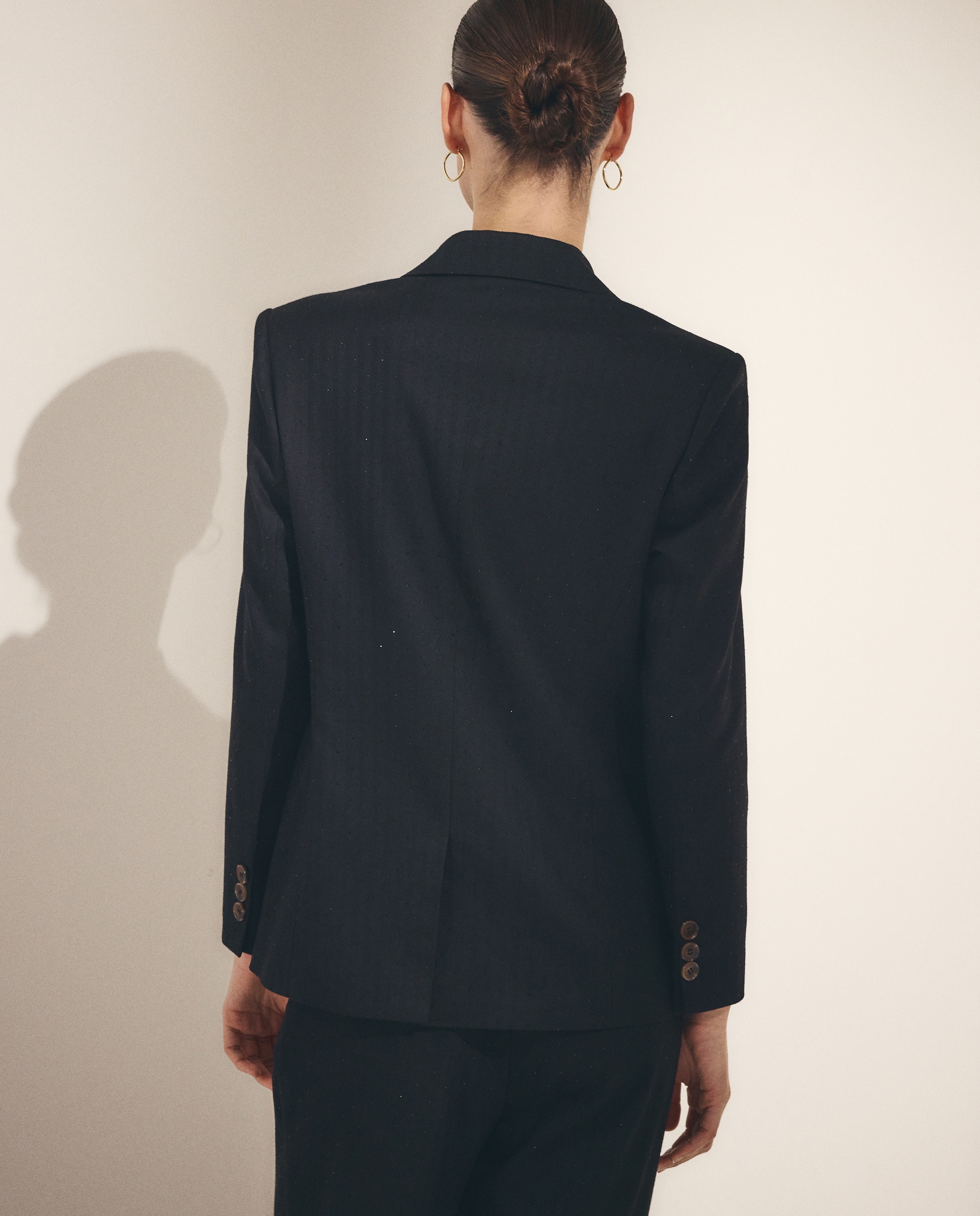 Blazer de Fantasia com Mini Lantejoulas Preto-3